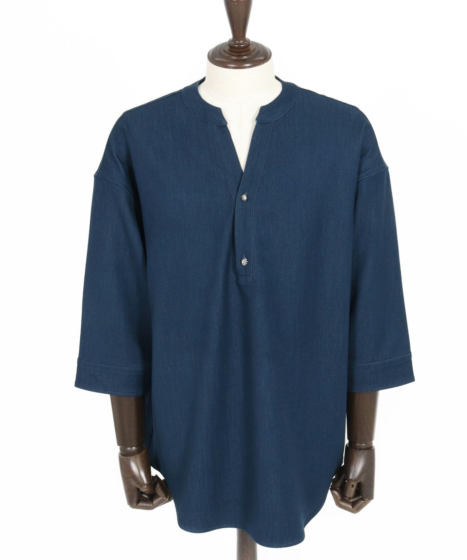 CAMBIO(カンビオ)】Denim Like Drape Henley Neck Concho Button 3-4
