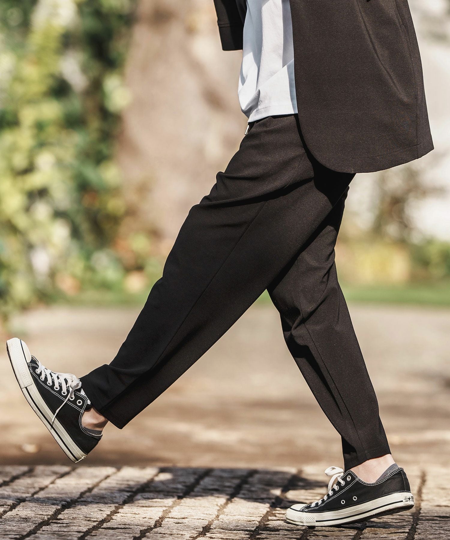 CAMBIO(カンビオ)】Ripple Cut sew Relax Tapered Pants イージー