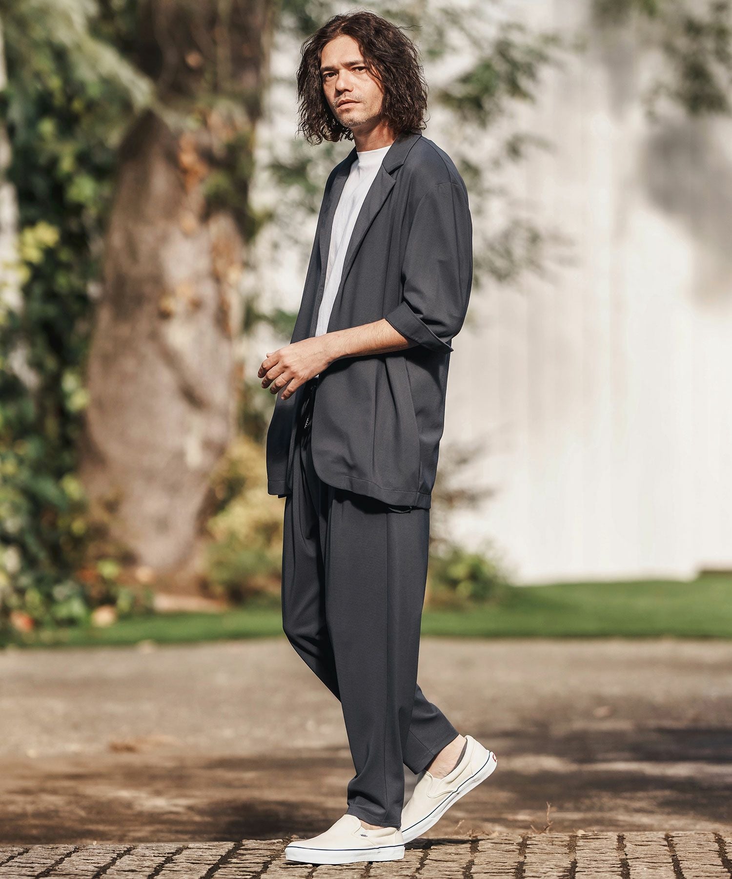 CAMBIO(カンビオ)】Ripple Cut sew Relax Tapered Pants イージー