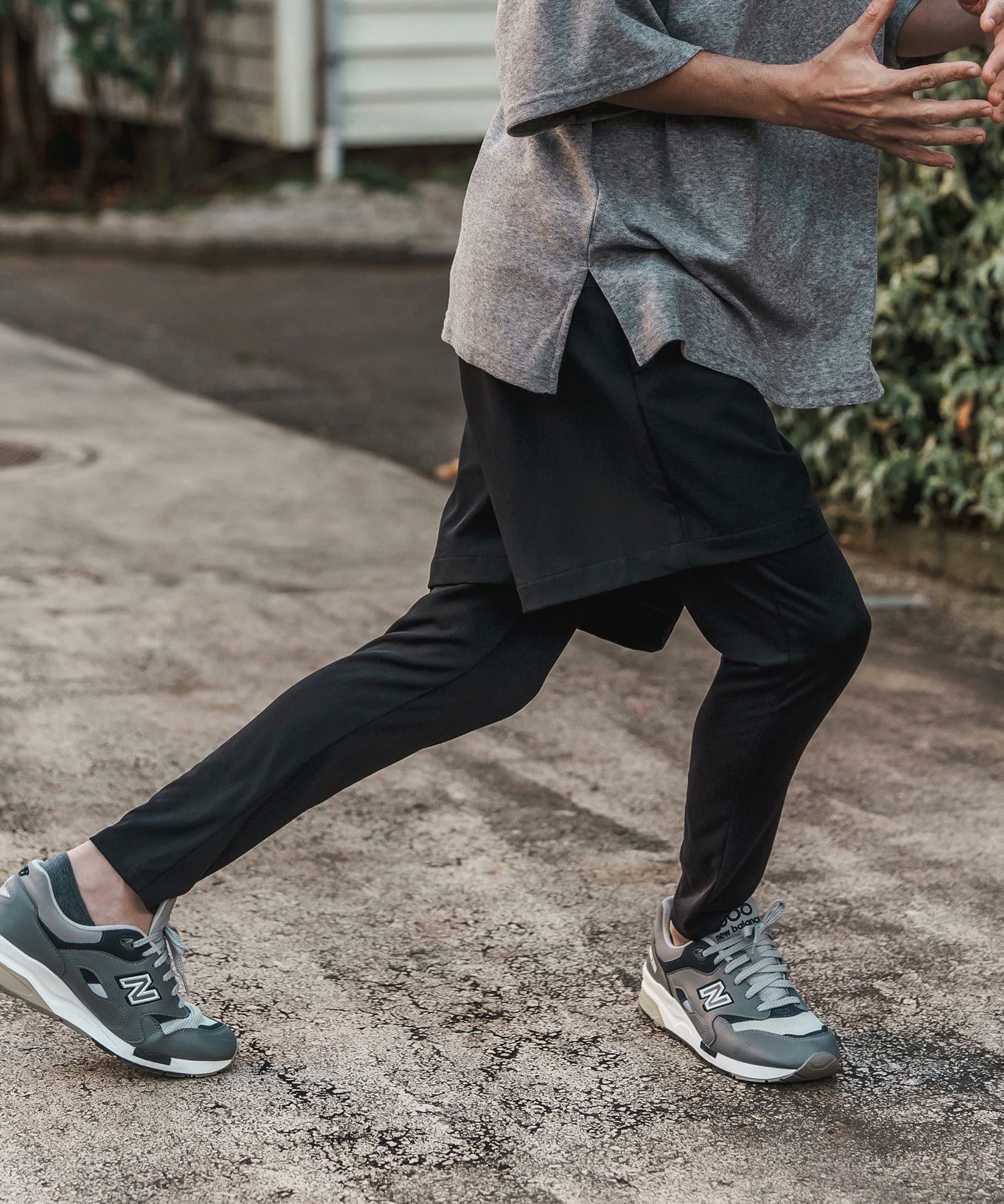 30%OFF【CAMBIO(カンビオ)】Monotone Layered Pants レイヤードパンツ