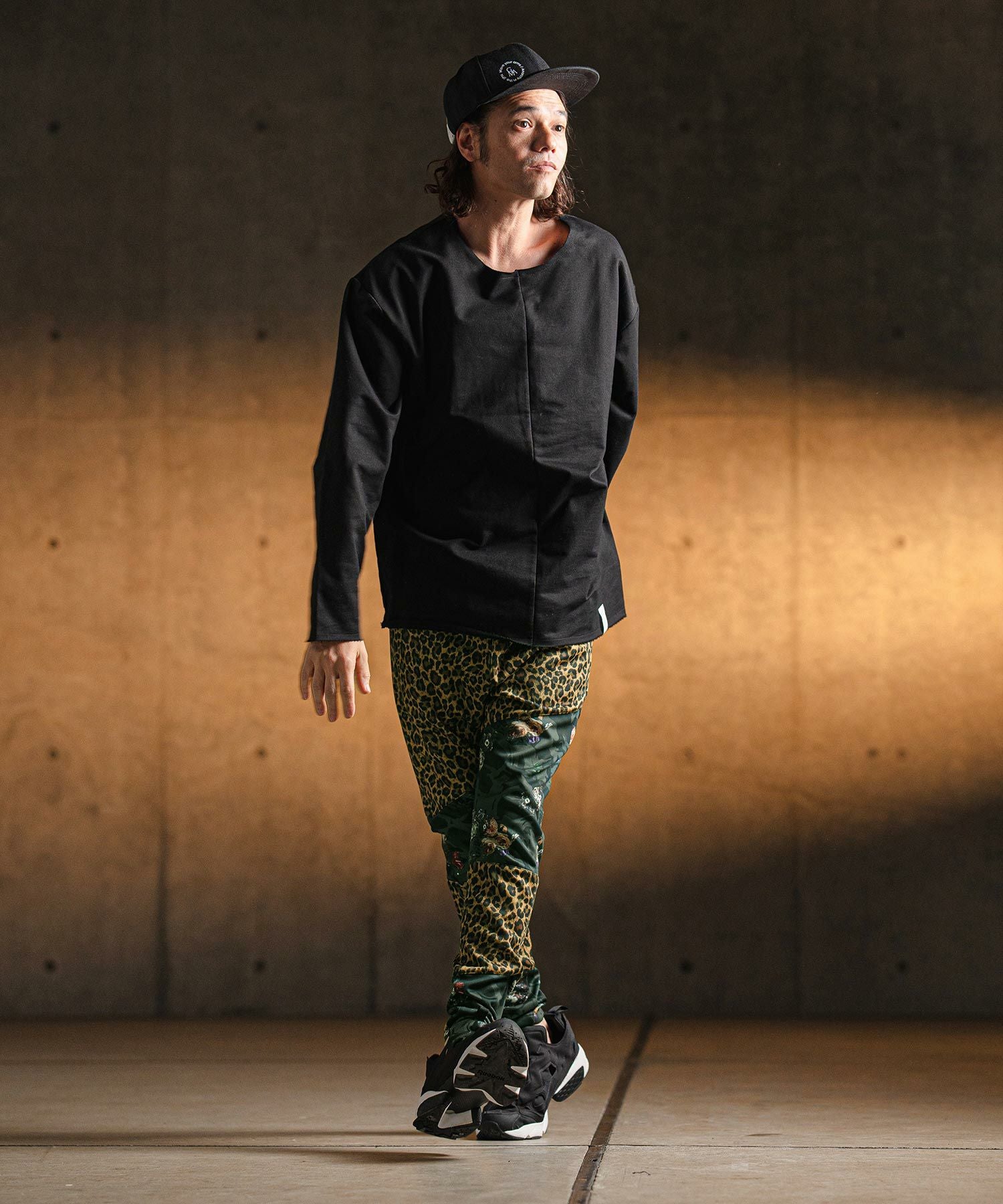 50%OFF【GLIMCLAP(グリムクラップ)】Tight fit track pants-Ver. color