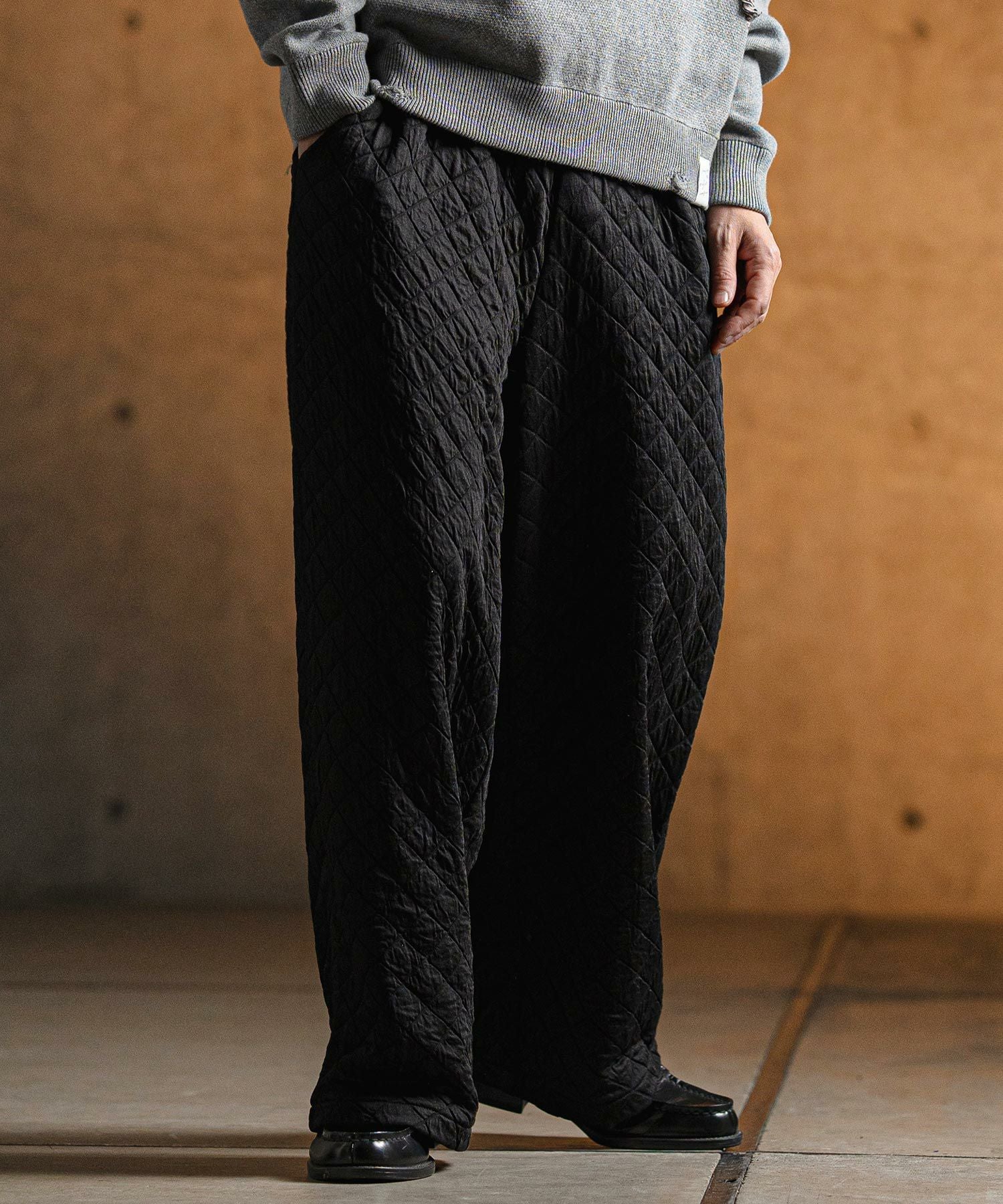 GLIMCLAP(グリムクラップ)】 Quilted fabric cut sew pants