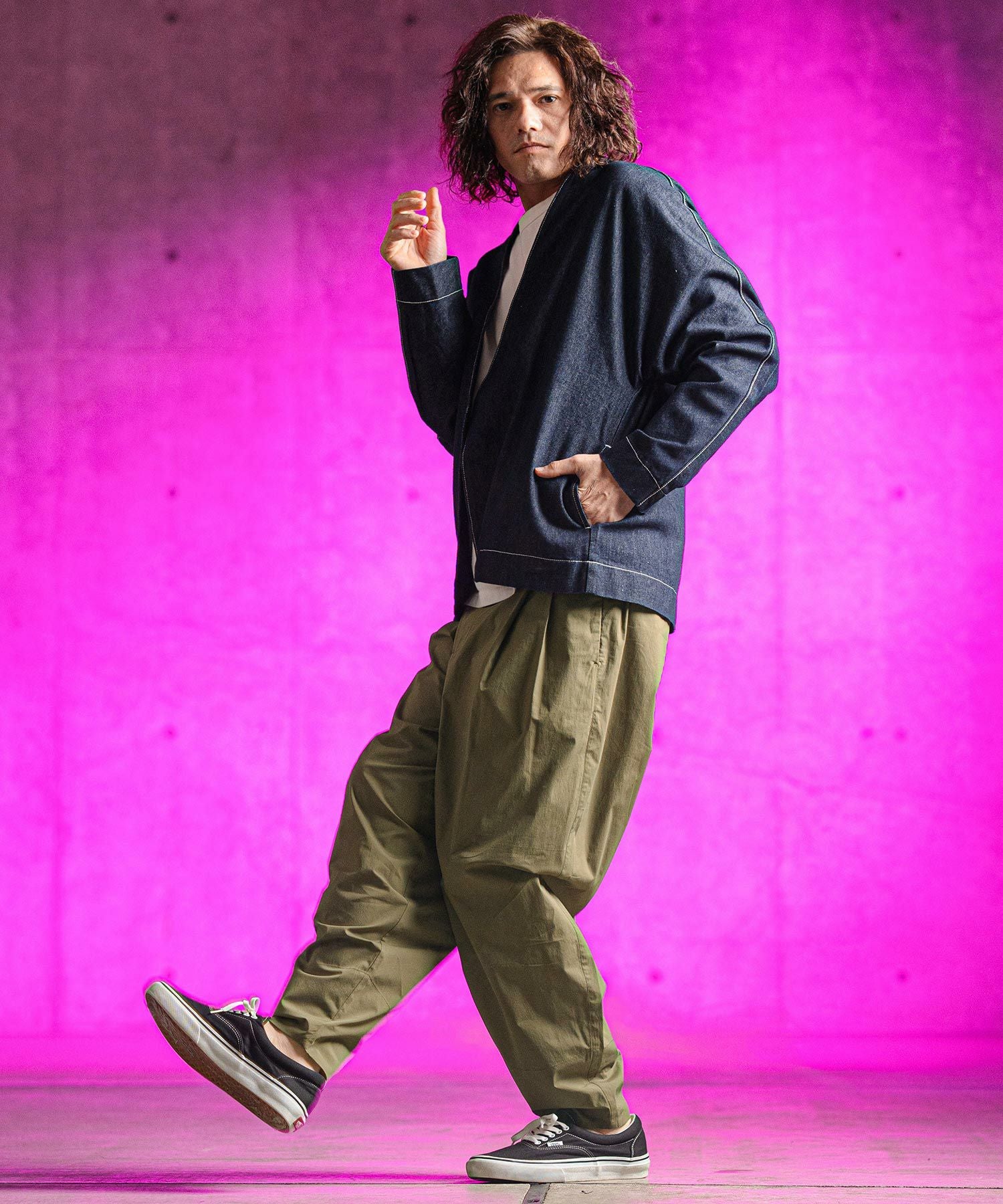 GLIMCLAP(グリムクラップ)】C-N-PU fabric balloon silhouette pants