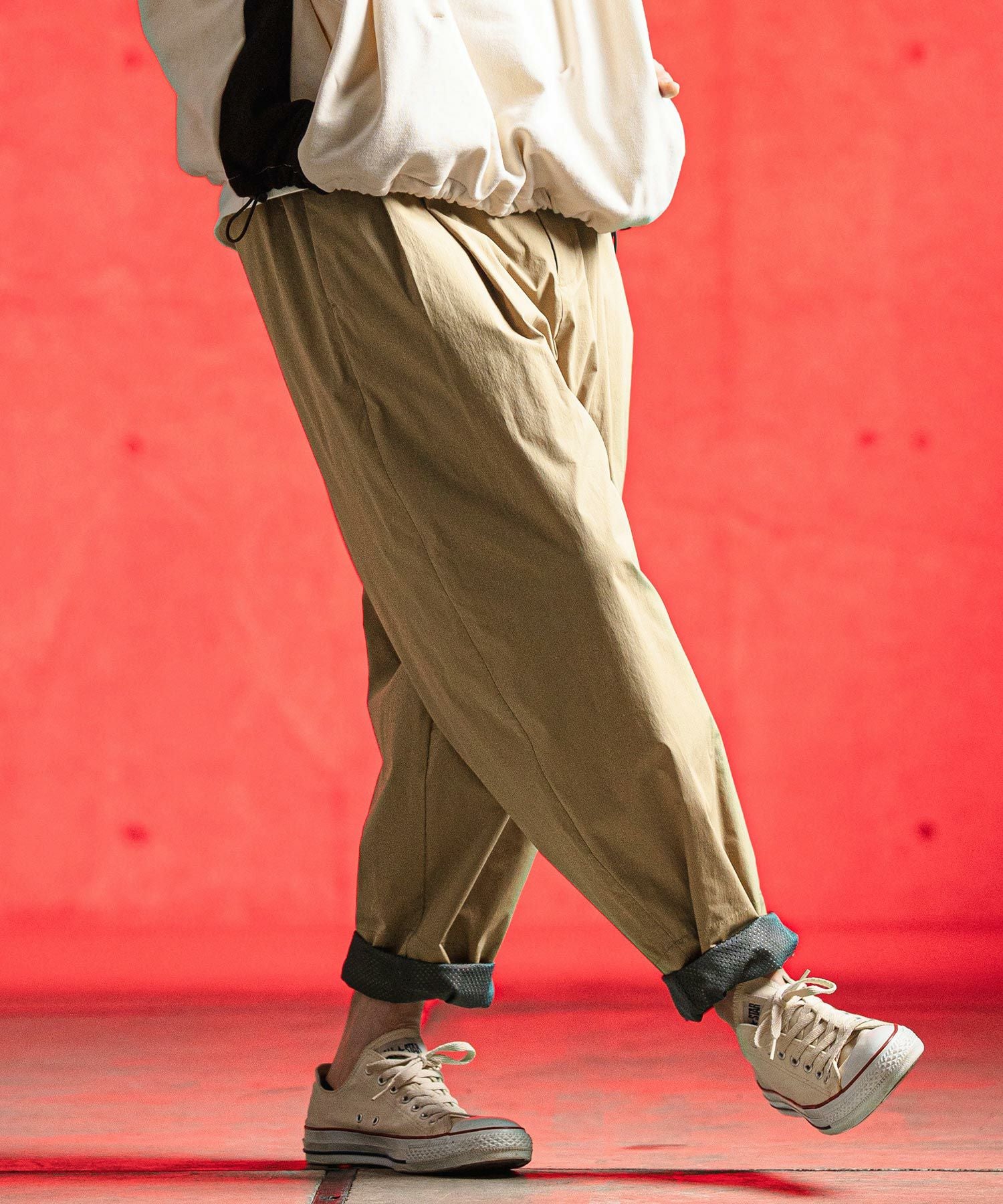 heveネイビー バルーンシルエット GLIMCLAP(グリムクラップ)】C-N-PU fabric balloon silhouette pants