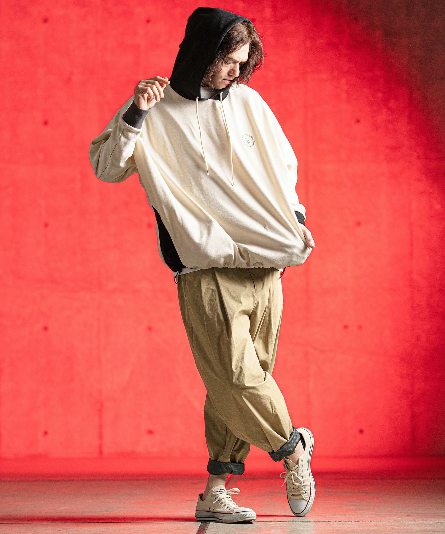 GLIMCLAP(グリムクラップ)】C-N-PU fabric balloon silhouette pants
