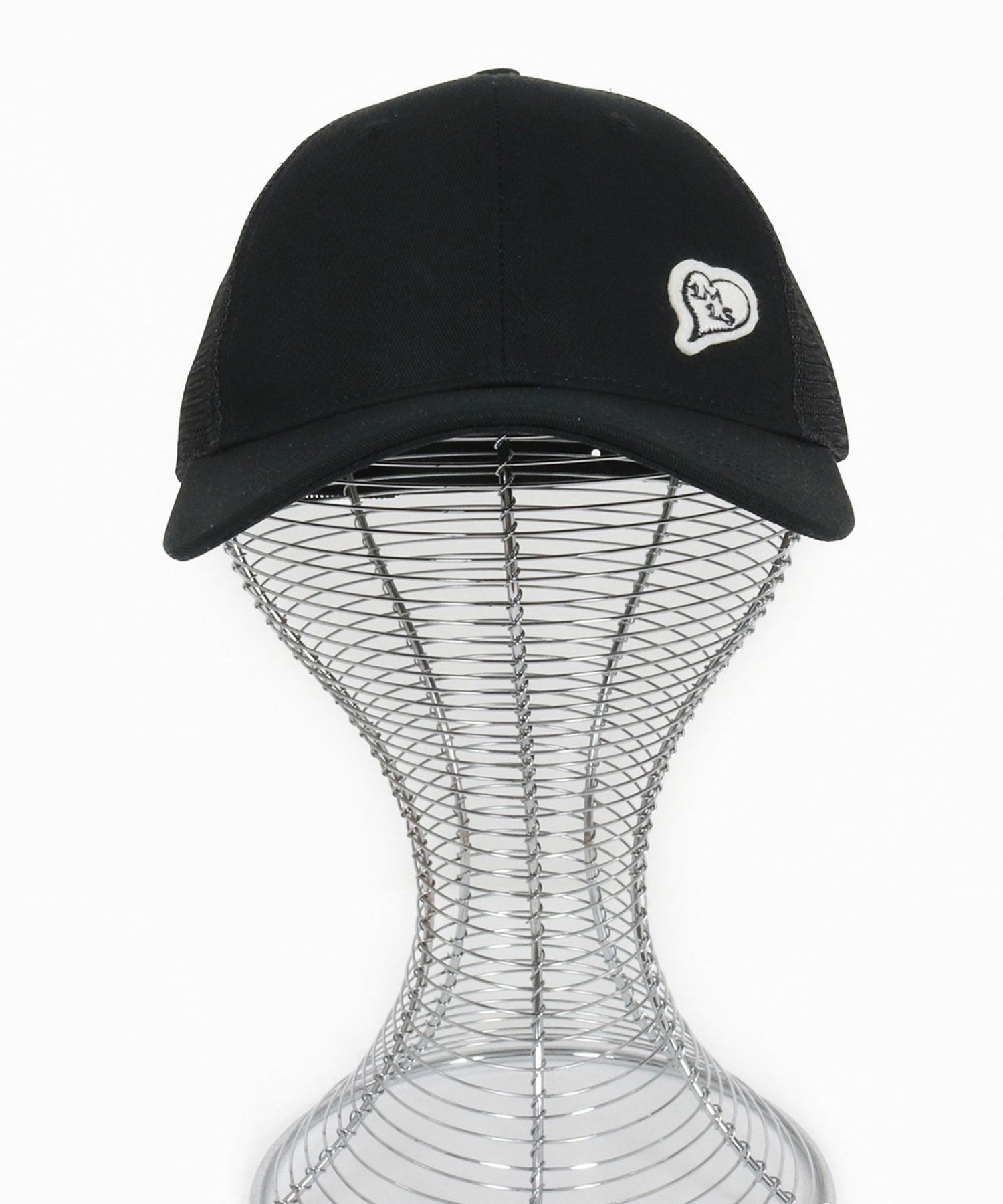 1minute 1second(ワンミニットワンセカンド)】 heart patch mesh cap