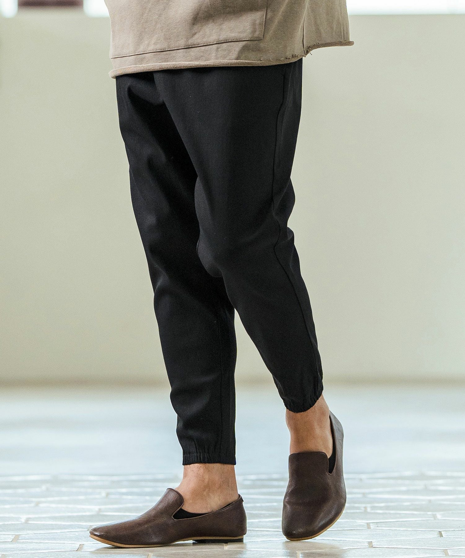 mmになります。 Magine(マージン)】Super Stretch Twill Tapered Pants テーパード
