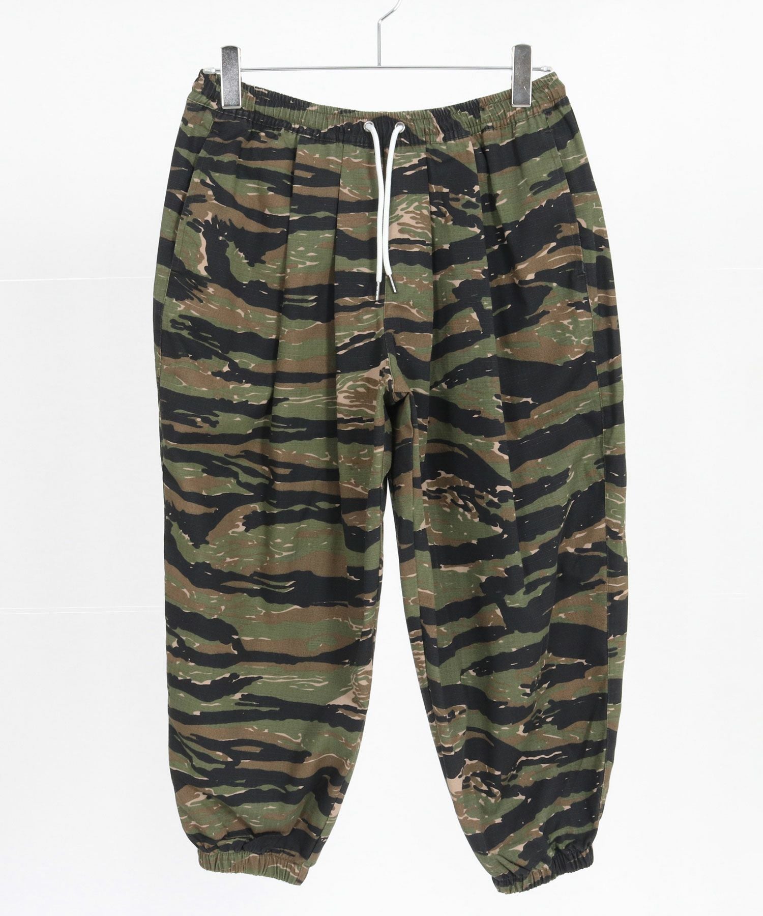 30%OFF【CAMBIO(カンビオ)】Camouflage Ripstop Balloon Jogger Pants