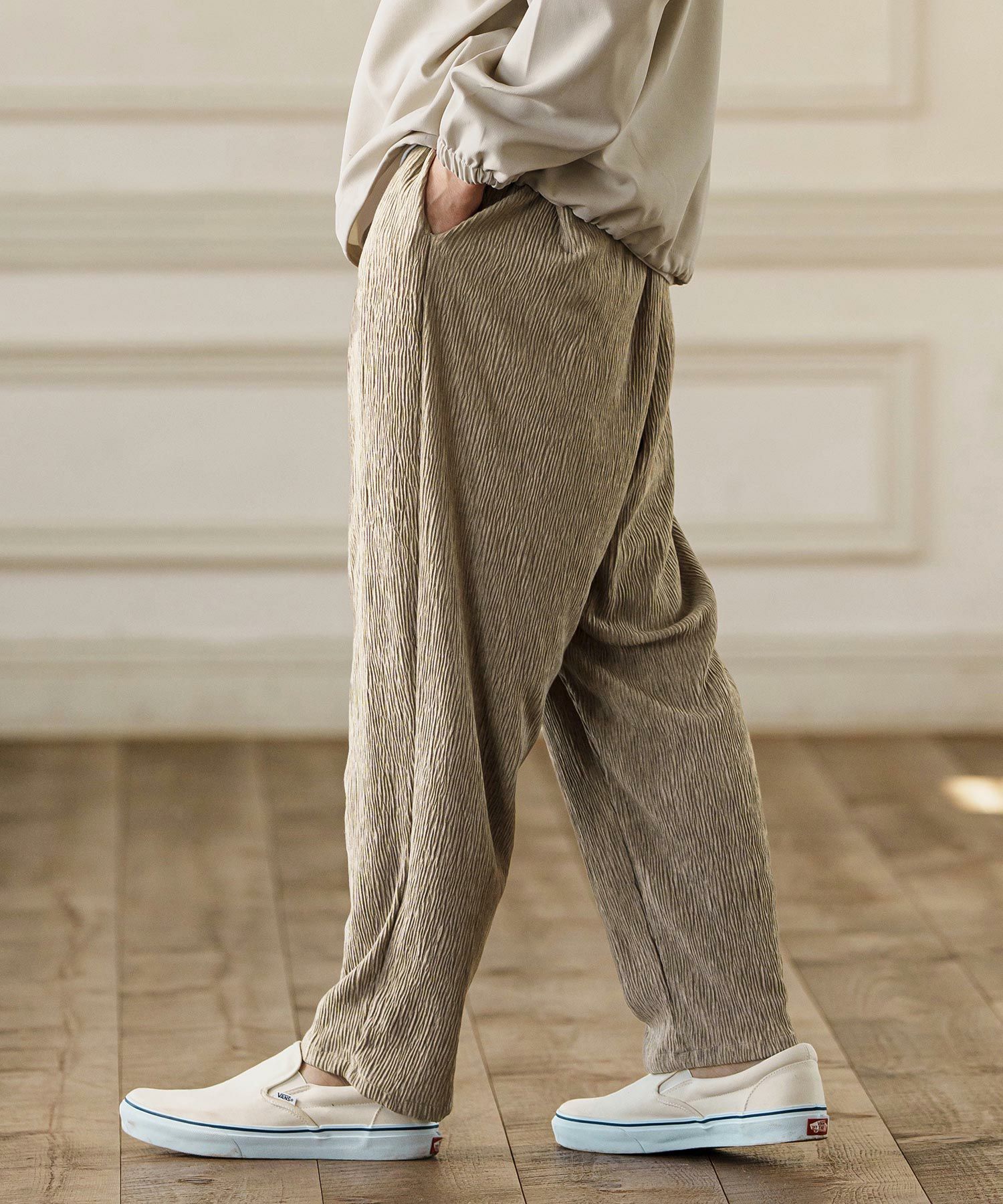 30%OFF【CAMBIO(カンビオ)】Crape Fabric Balloon pants バルーン