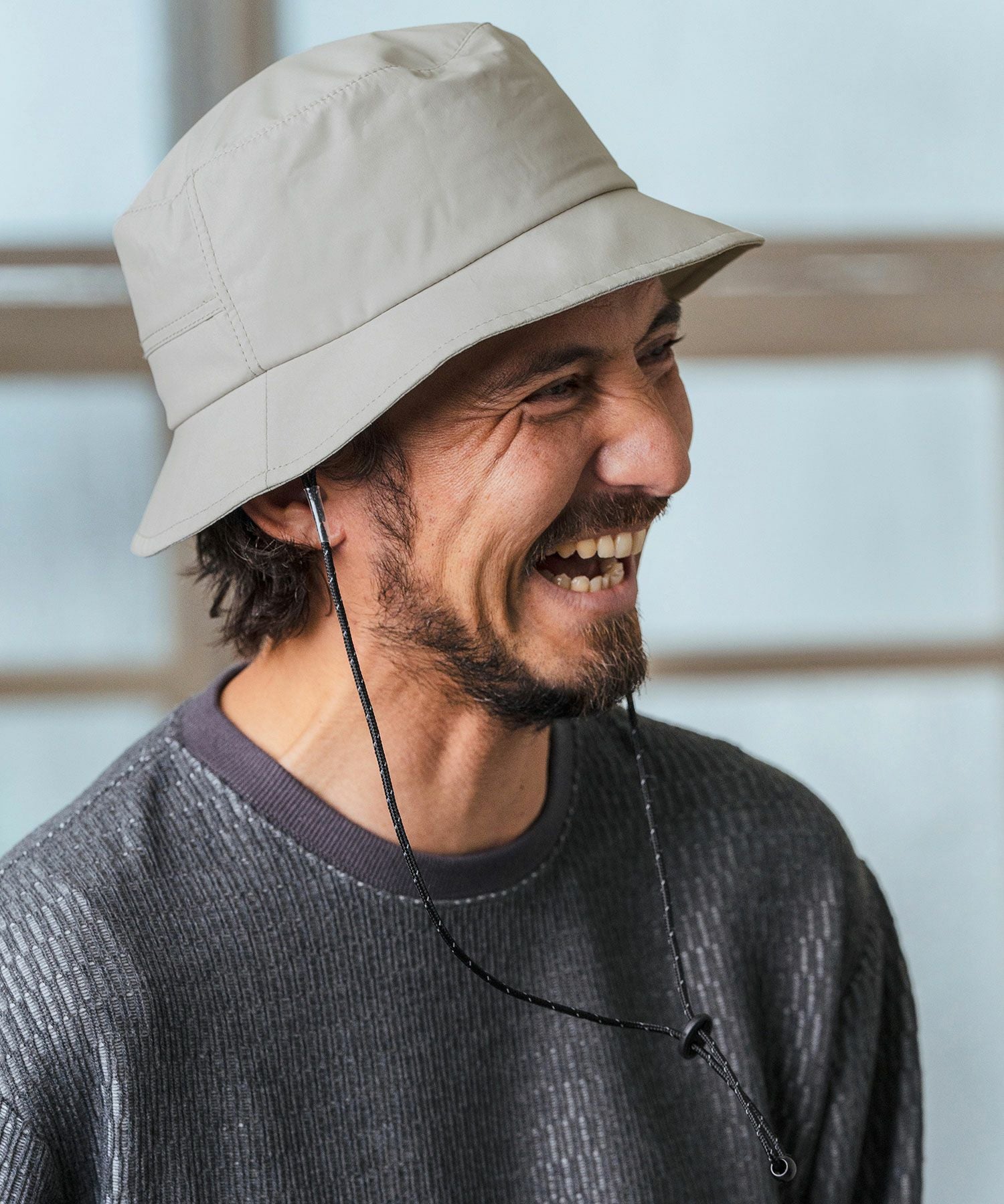 新品袋付き帽子 30%OFF【CAMBIO(カンビオ)】Packable Waterproof Bucket Hat バケット