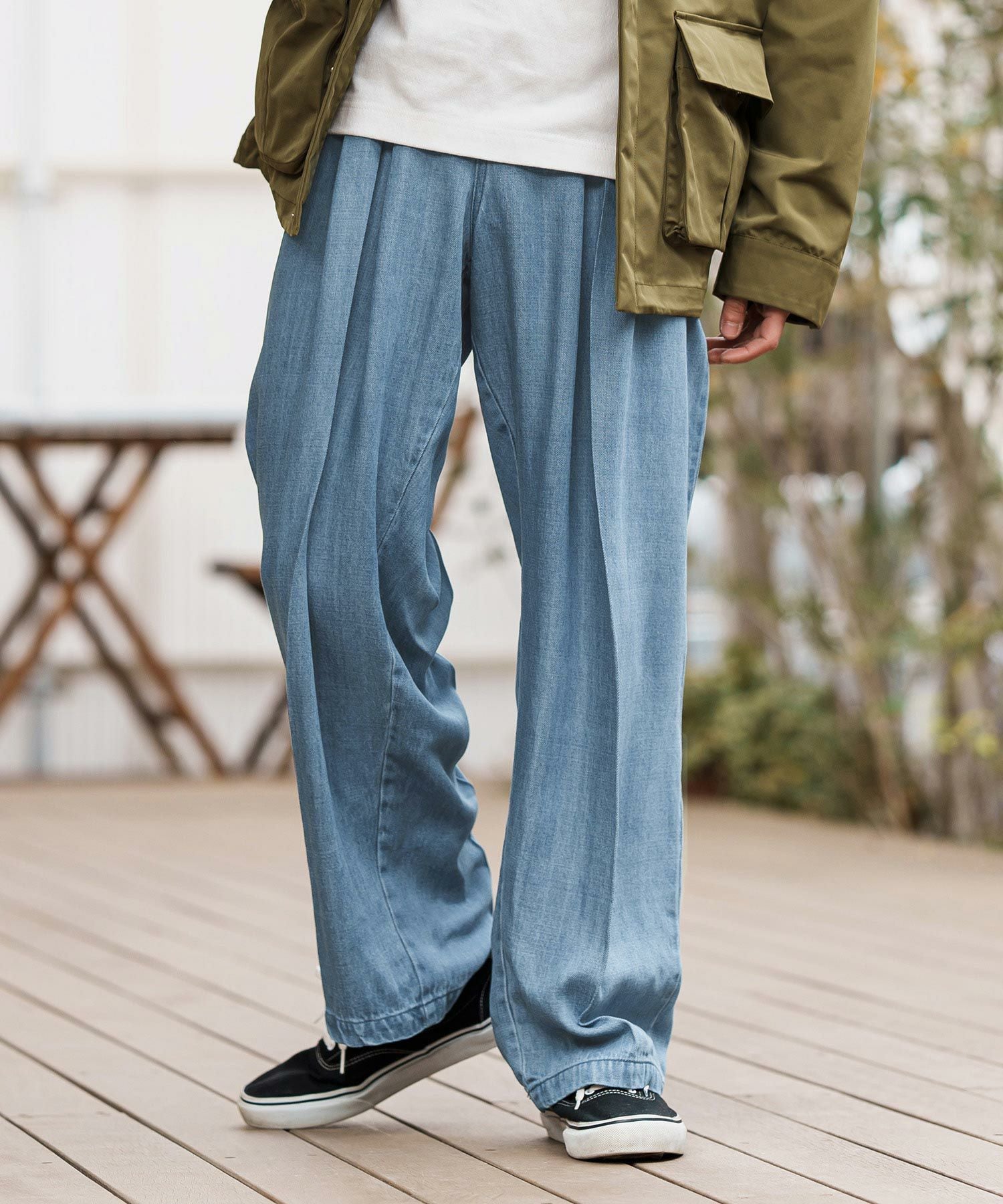 30%OFF【CAMBIO(カンビオ)】Silky Denim Two Tuck Wide Straight Pants