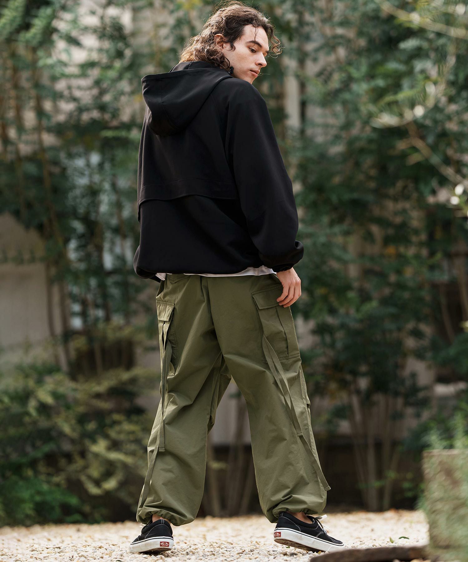 60%OFF【CAMBIO(カンビオ)】綿ナイロンM-65イージーカーゴパンツ(CAM