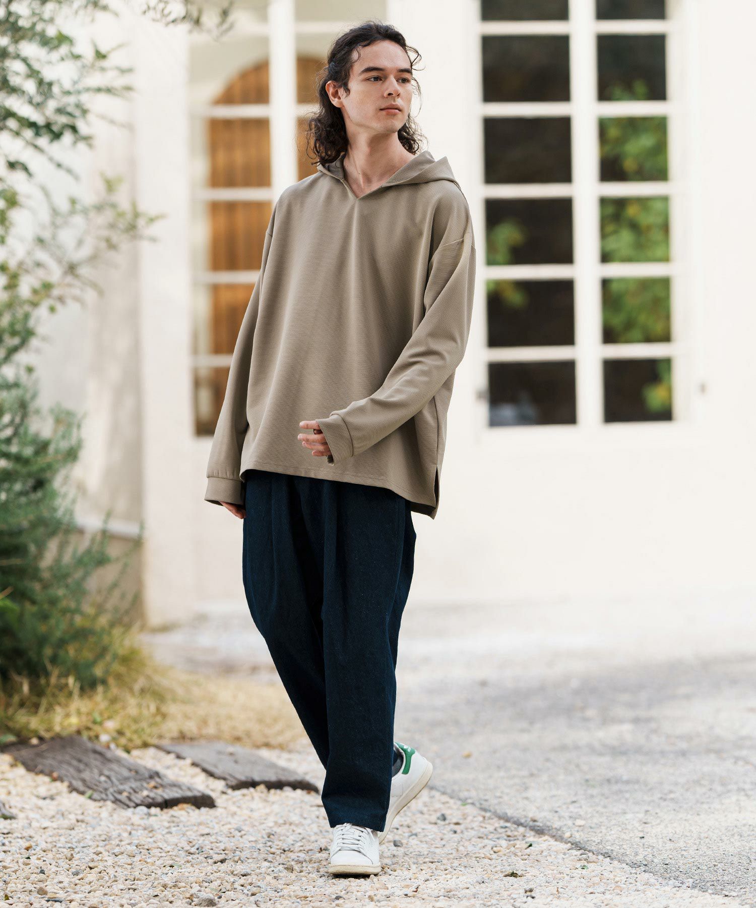 CAMBIO(カンビオ)】キーネックサイドスリットプルパーカー | CAMBIO