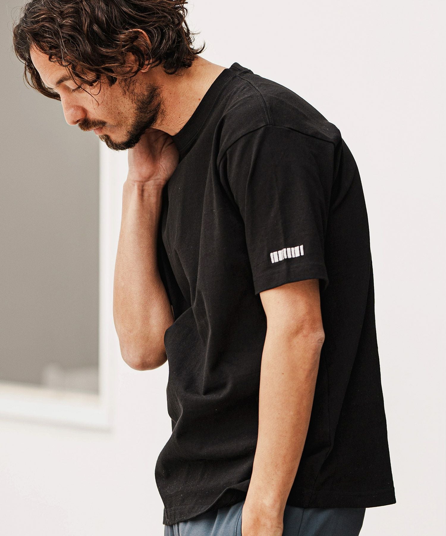 50%OFF【felkod(フィルコッド)】Functional Mock Neck Heart Short