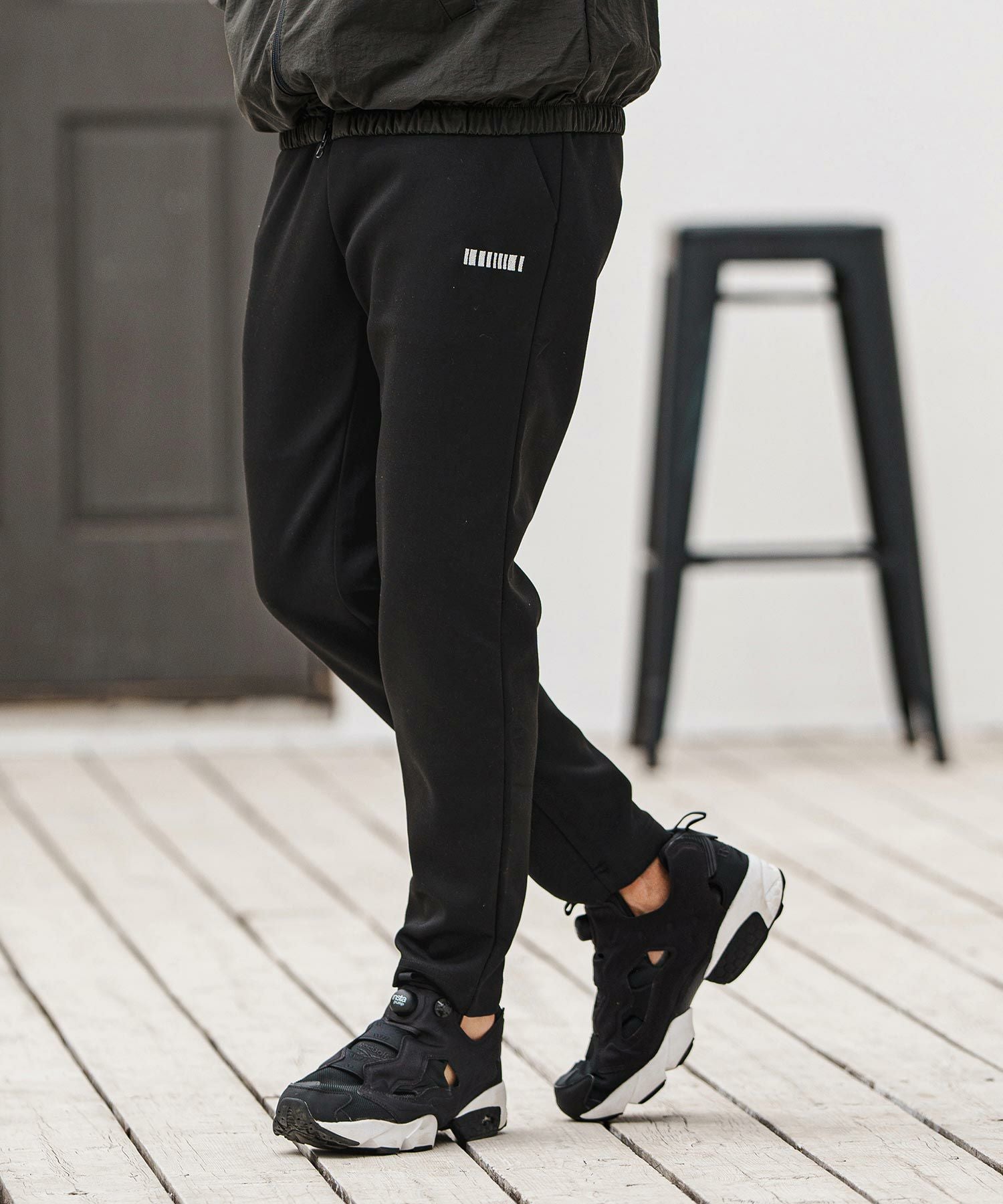 felkod(フィルコッド)】Embroidery Cardboard Knit Pants ダンボール