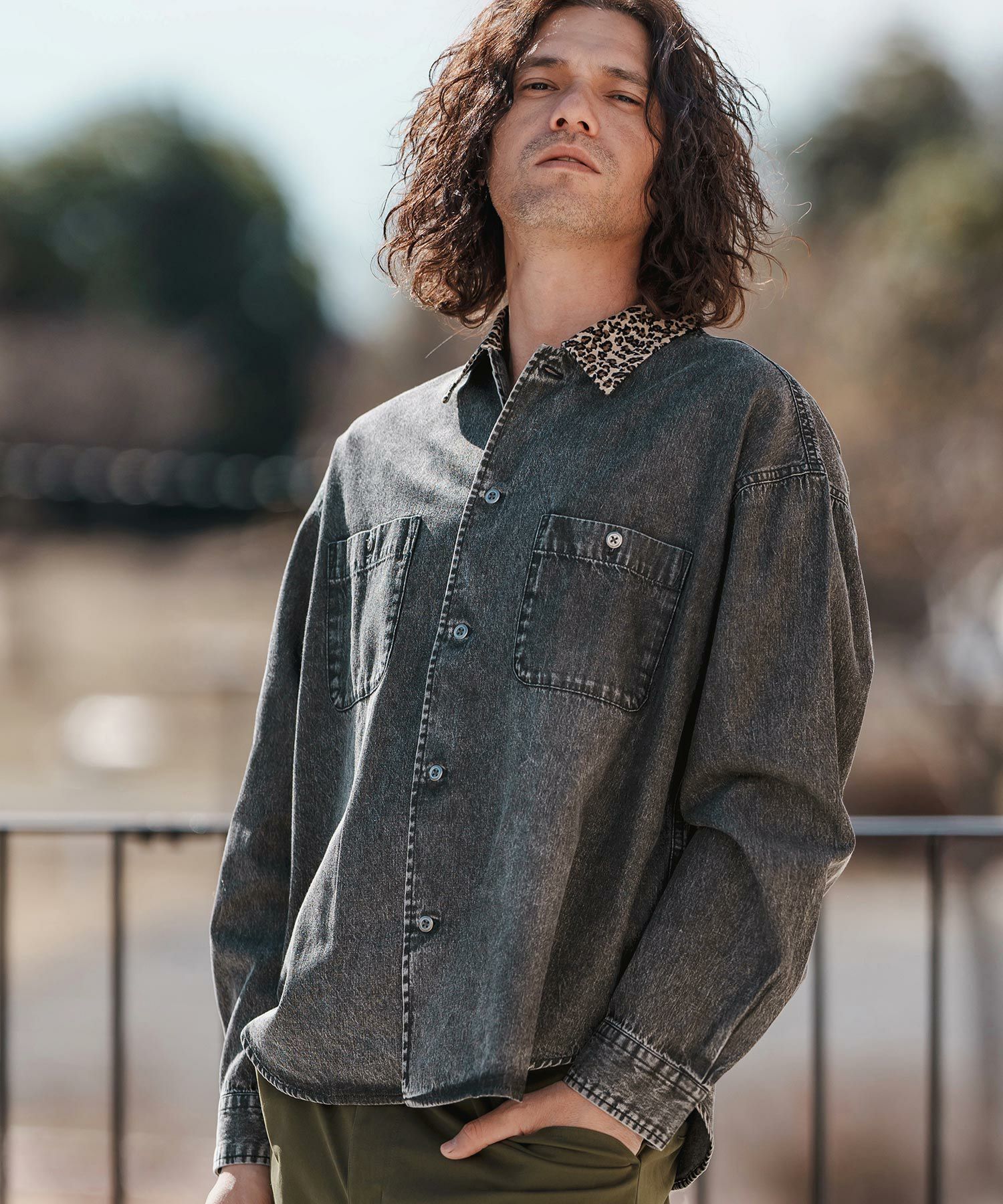 CAMBIO(カンビオ)】レオパード襟切替ケミカルウォッシュ加工デニム