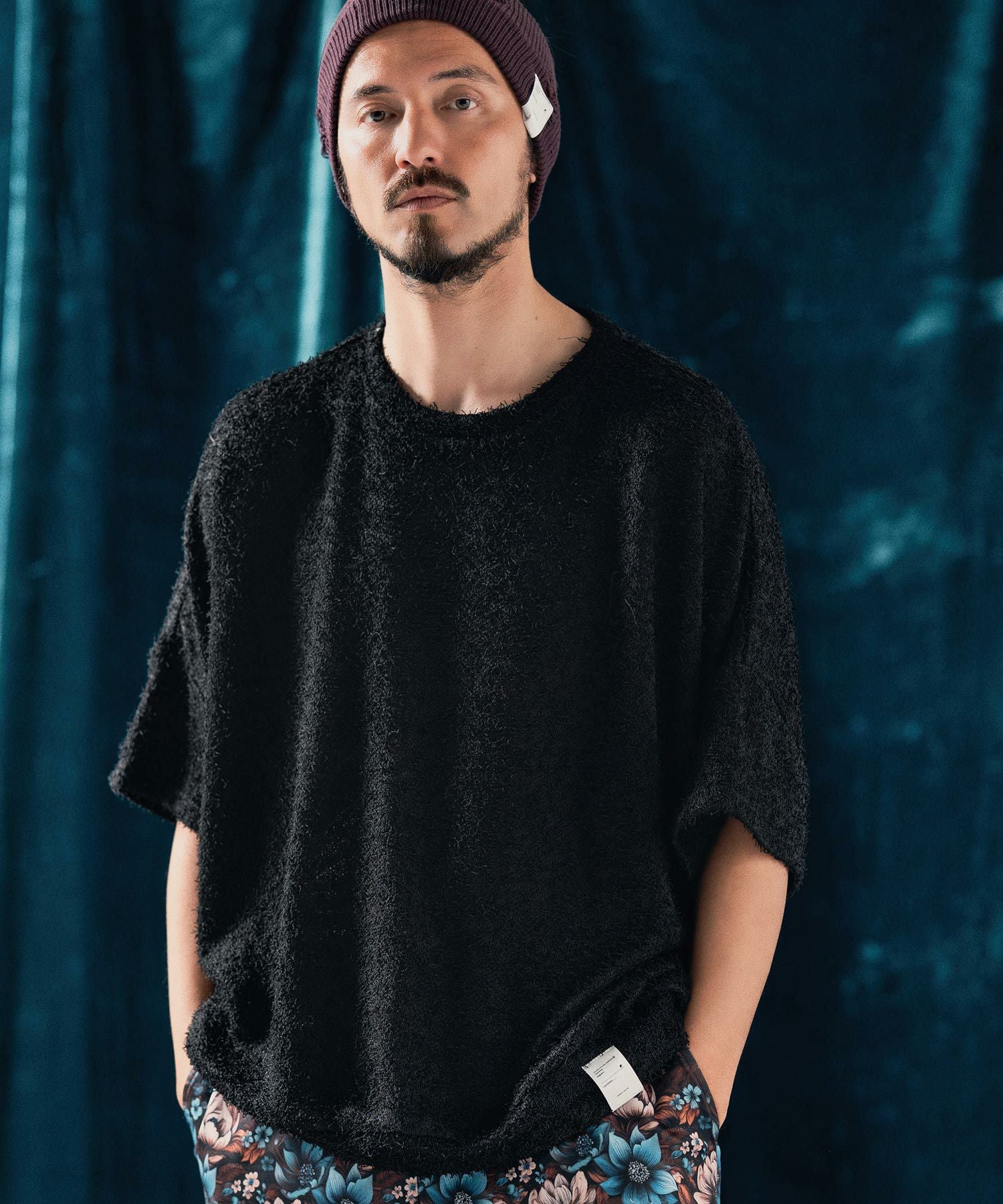 ANGENEHM(アンゲネーム)】Feather texture oversized T-shirt Tシャツ