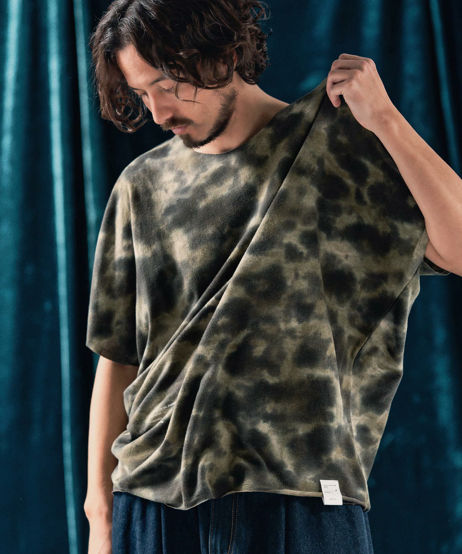 30%OFF【ANGENEHM(アンゲネーム)】Blurred fabric dolman sleeve