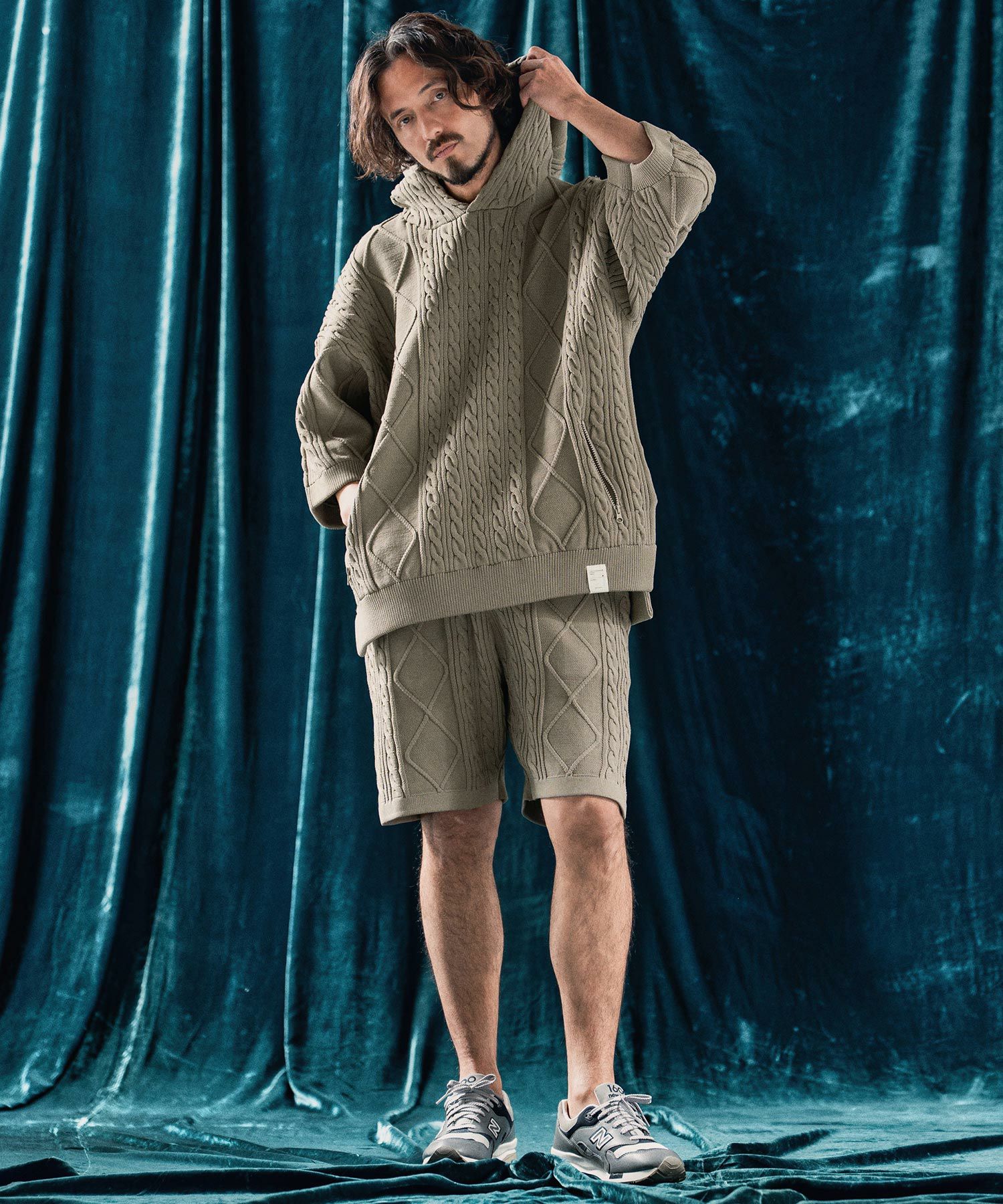 30%OFF【ANGENEHM(アンゲネーム)】Airy yarn cable stitch short