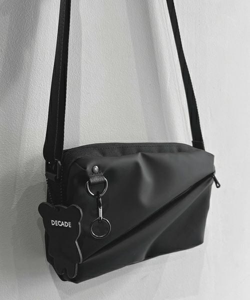 DECADE ディケイド ナイロン レザー バックパック 黒 ブラック 大容量 