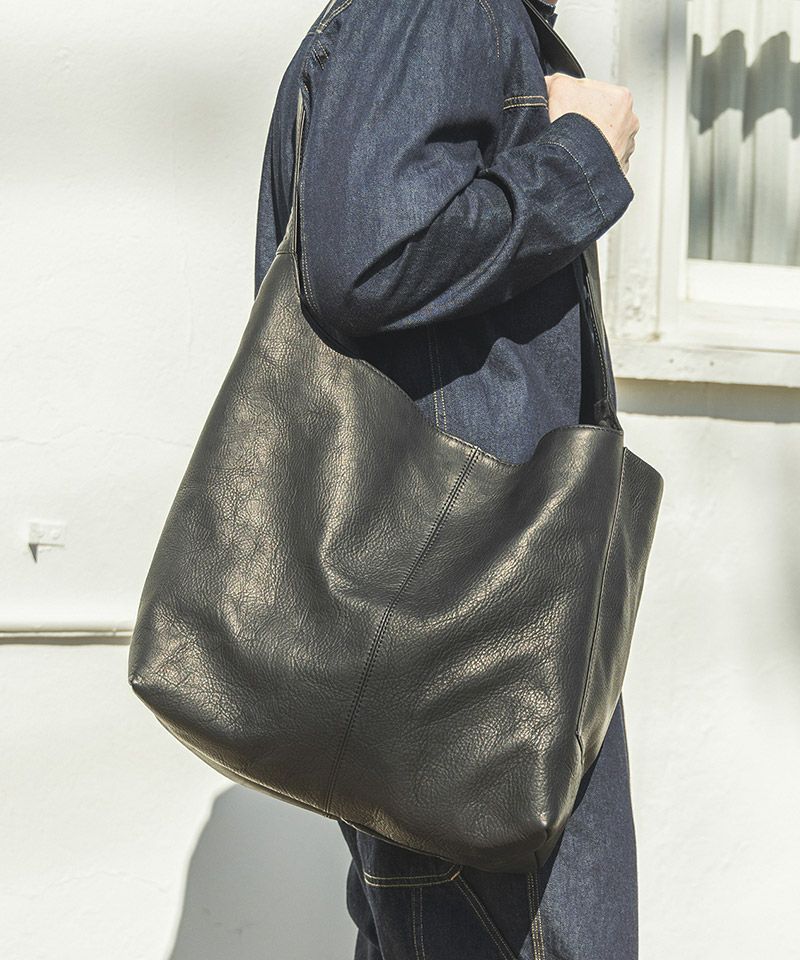 バッグ MR.OLIVE LEATHER BODY SHOULDER BAG MR.OLIVE（ミスターオリーブ） スモール ボディバッグ インパーマ