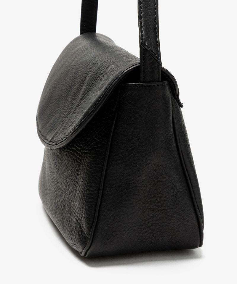 MR.OLIVE E.O.I】IMPERMA-LEATHER -NEAT SHOULDER BAG ショルダー 