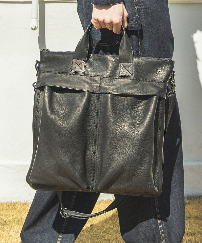 MR.OLIVE E.O.I】IMPERMA-LEATHER -HELMET BAG ヘルメットバッグ(ME666