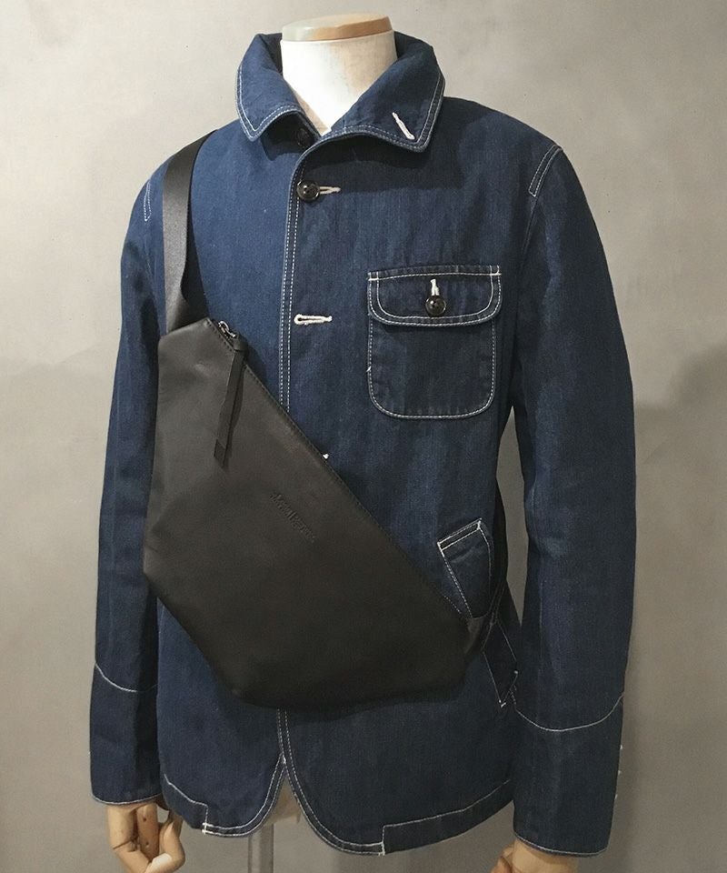 LESS DESIGN(レスデザイン)】【予約販売ご注文から1ヶ月後出荷