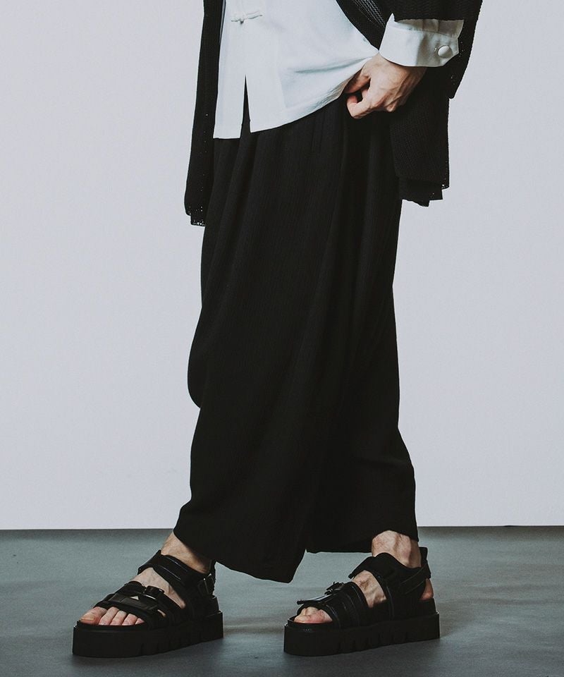 30%OFF【NO ID.(ノーアイディー)】ｼｭﾘﾝｸｻﾙｴﾙﾄﾗｳｻﾞｰｽﾞ パンツ(456006