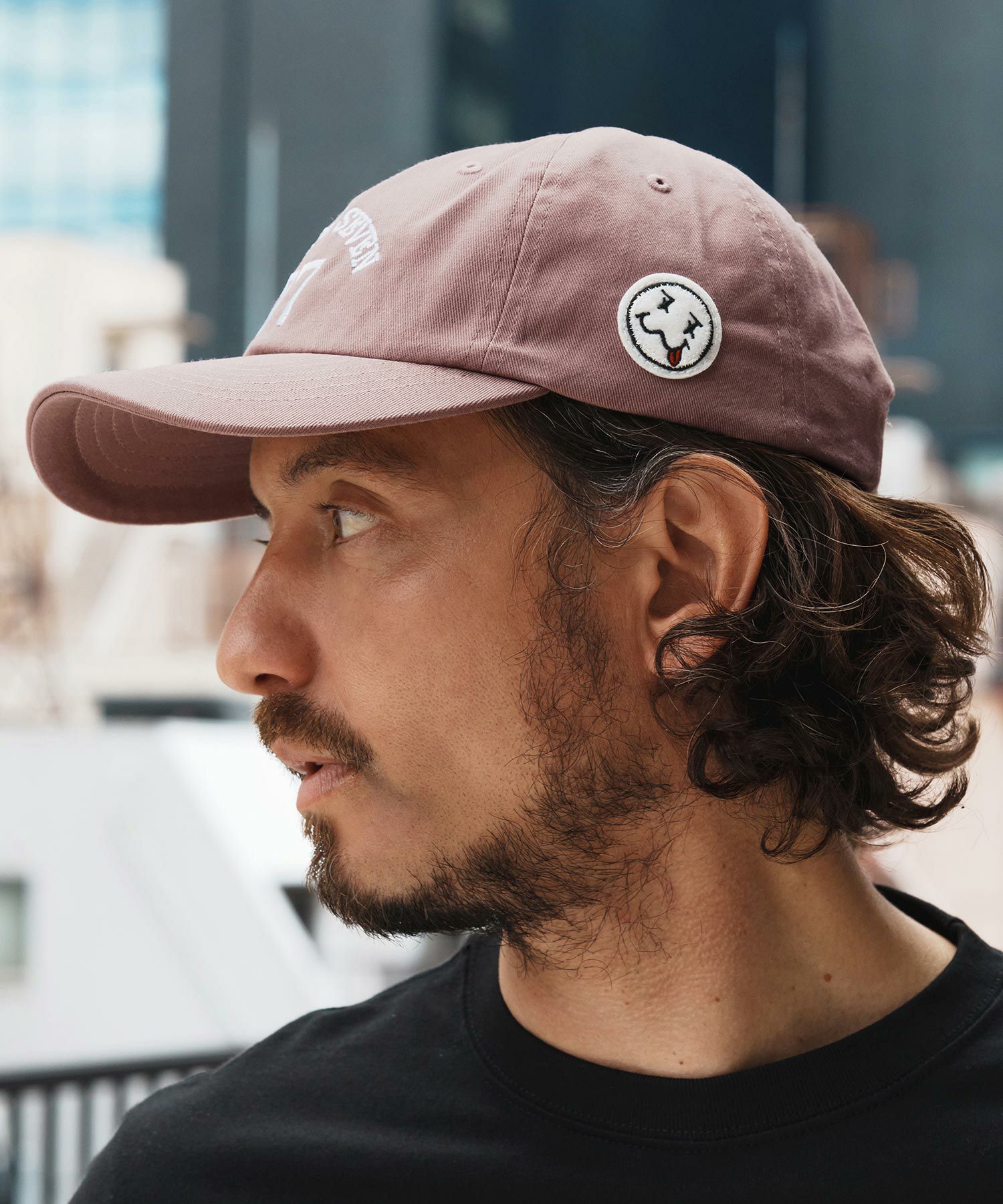 seventy seven(セブンティセブン)】embroidery 6 panel cap (77arch