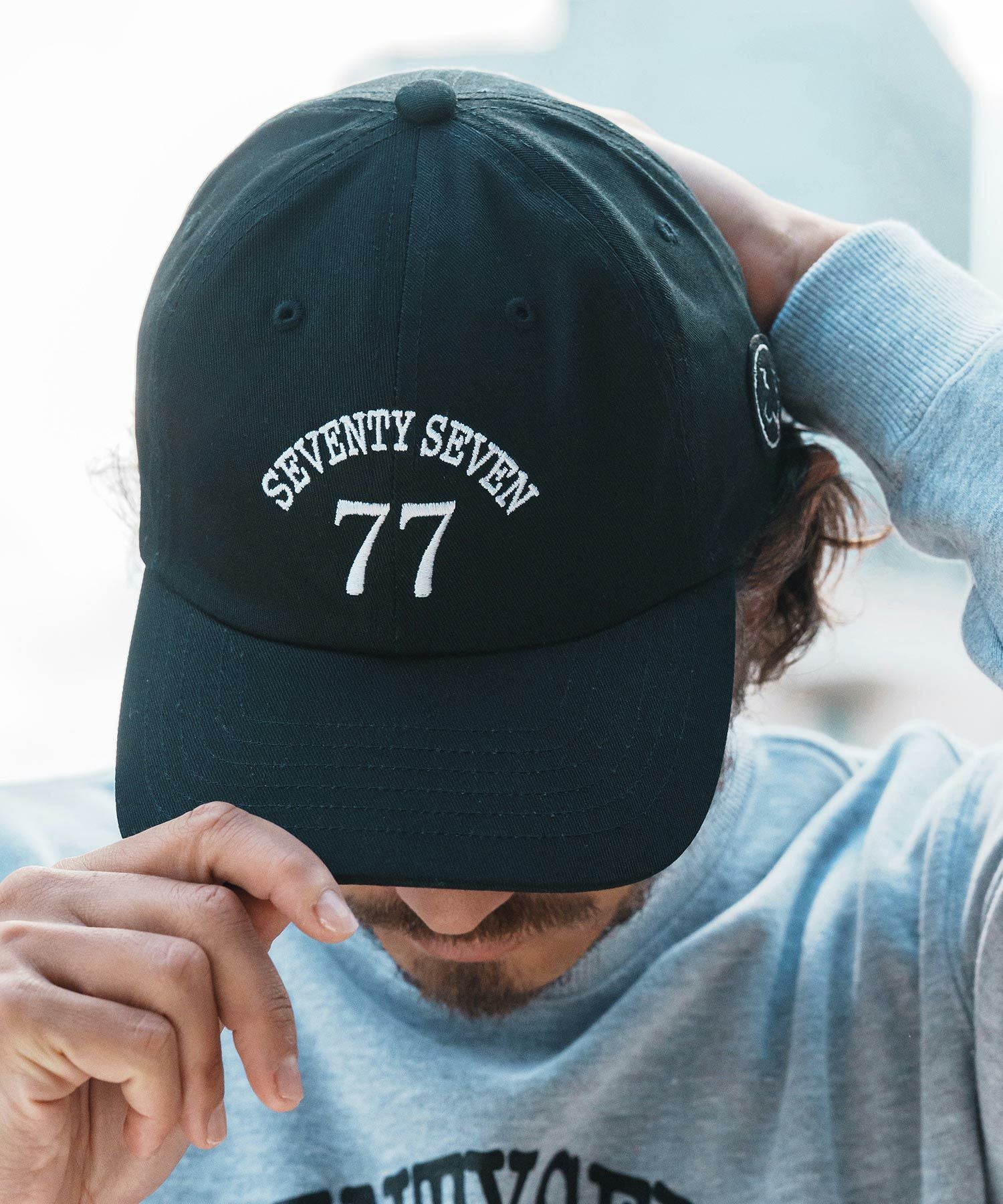 seventy seven(セブンティセブン)】embroidery 6 panel cap (77arch
