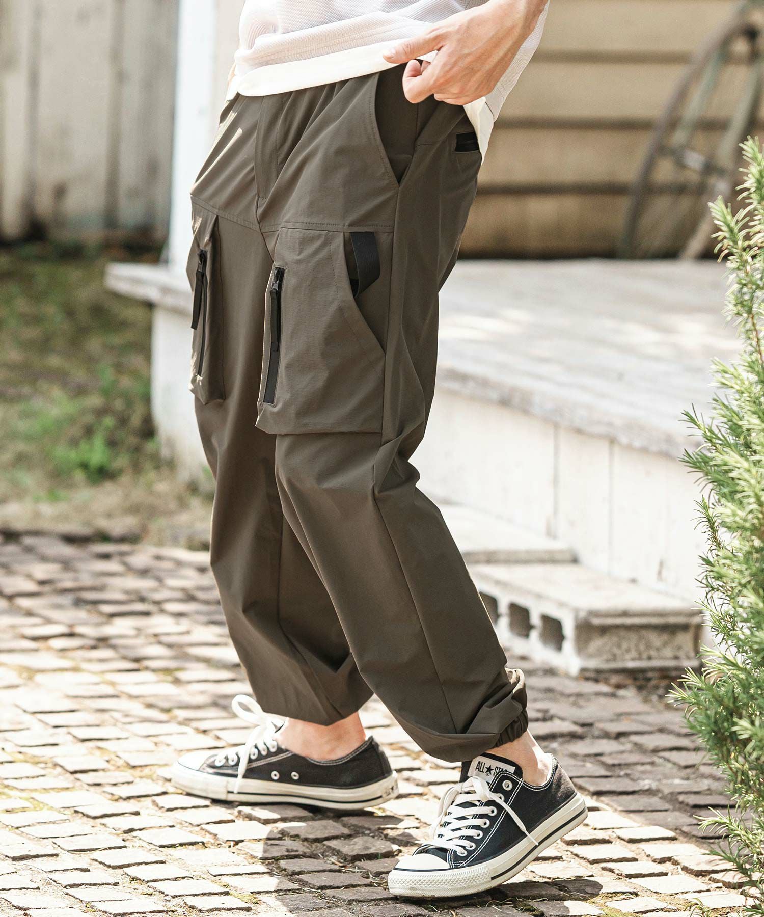 50%OFF【CAMBIO(カンビオ)】撥水ナイロンストレッチキャンプパンツ