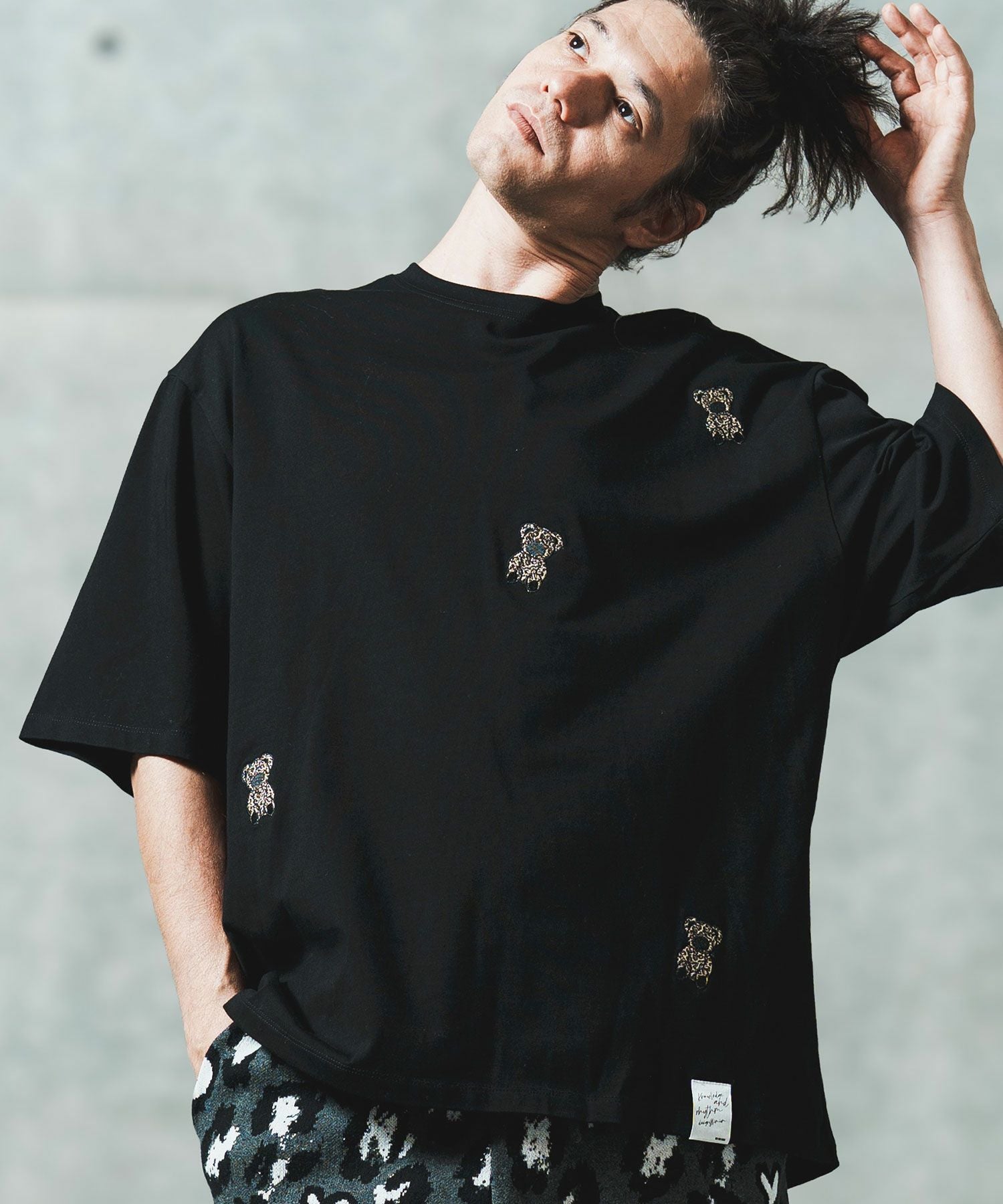 50%OFF【GLIMCLAP(グリムクラップ)】Dotted with embroidery T-shirt T