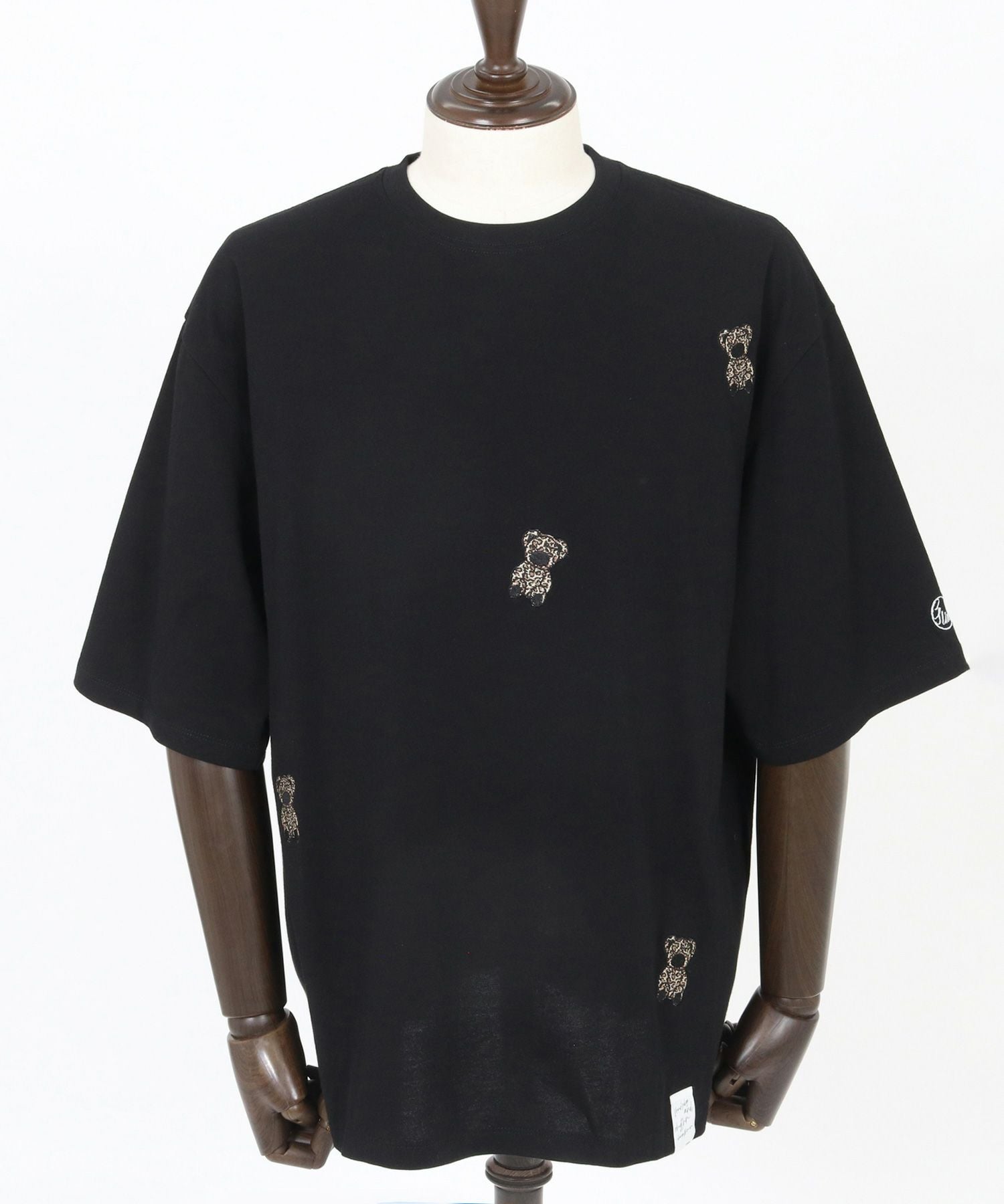 【新品】GLIMCLAP(グリムクラップ）ストレッチナイロンTee BLK M 50%OFF【GLIMCLAP(グリムクラップ)】Dotted with embroidery T-shirt T