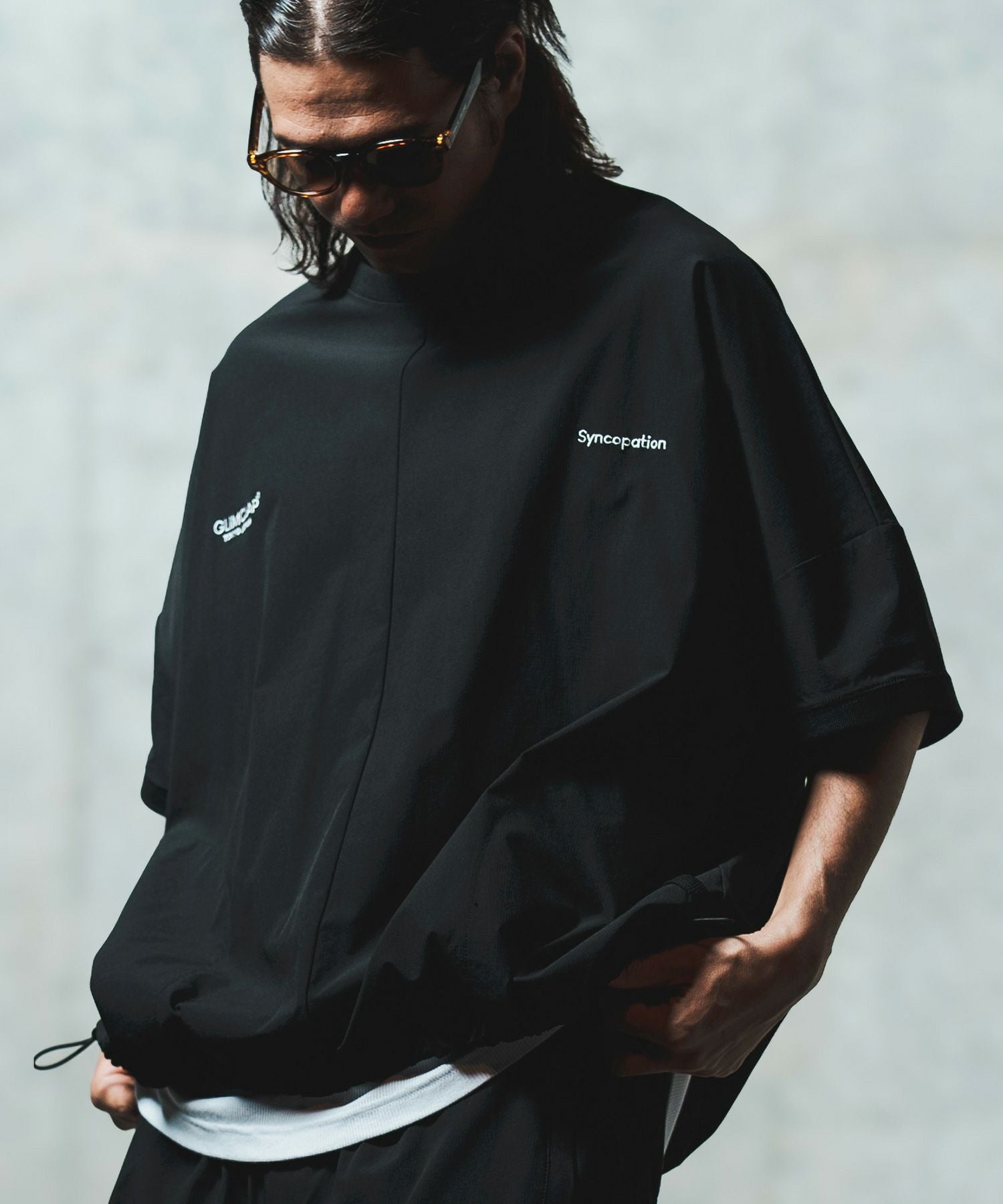 GLIMCLAP(グリムクラップ)】Clasp design mini bag-Wave quilt fabric