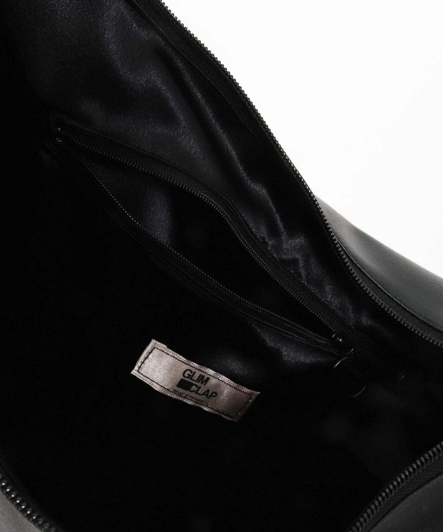 GLIMCLAP(グリムクラップ)】Synthetic leather wide size half moon