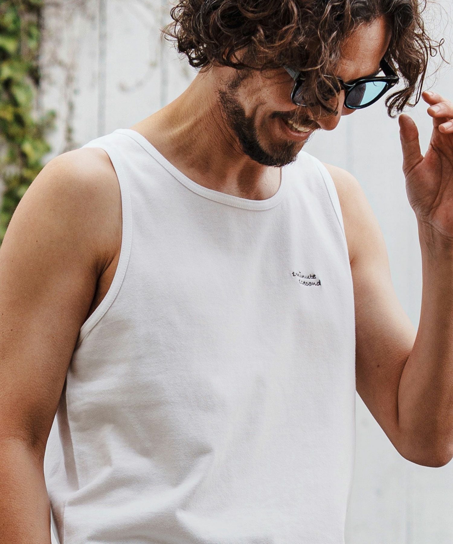 30%OFF【1minute 1second(ワンミニットワンセカンド)】cursive print