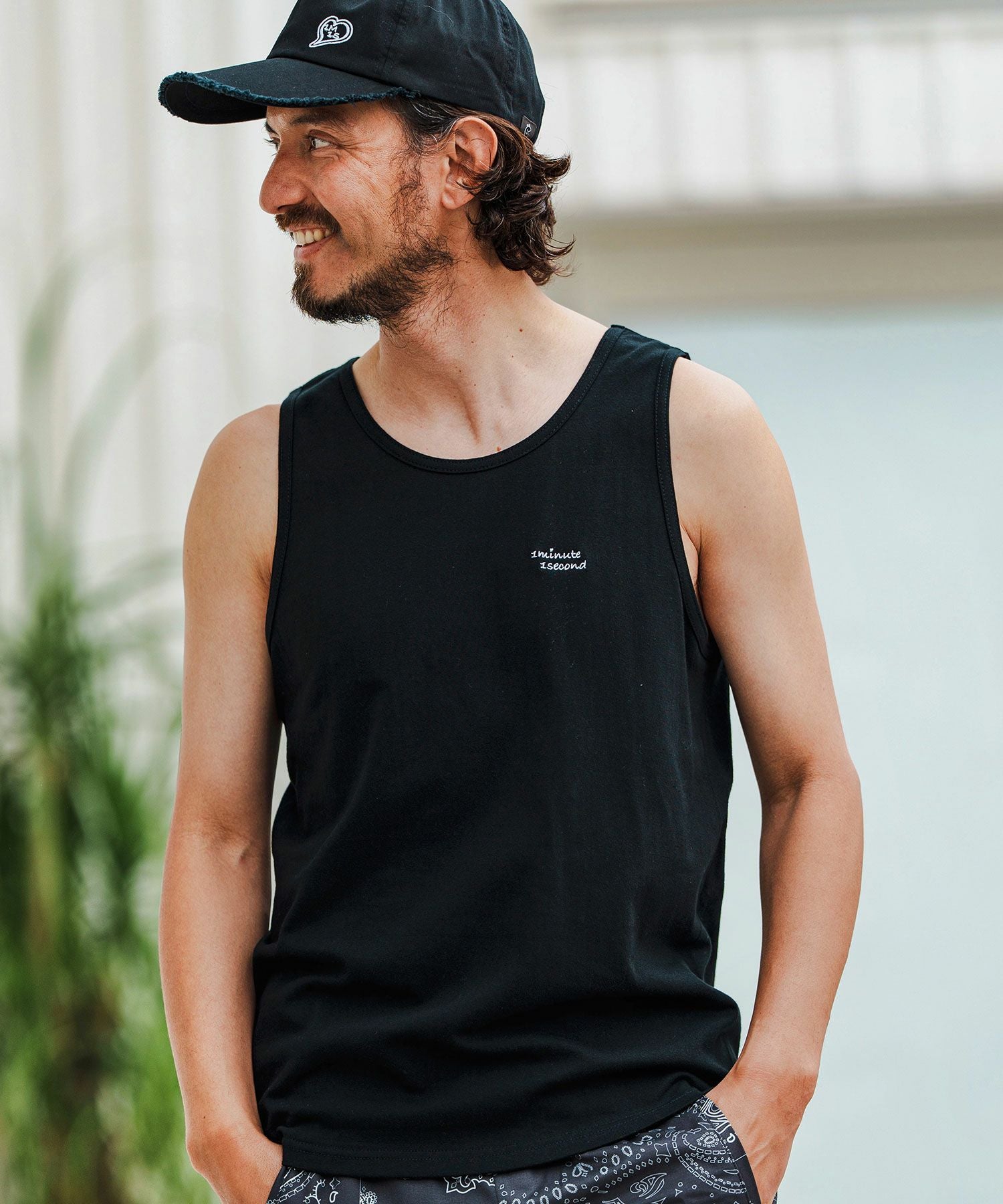 30%OFF【1minute 1second(ワンミニットワンセカンド)】cursive print