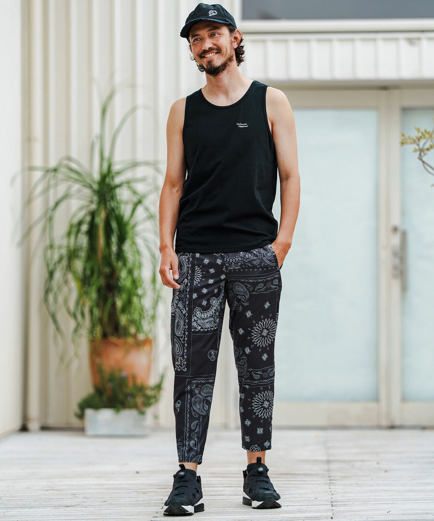 30%OFF【1minute 1second(ワンミニットワンセカンド)】cursive print
