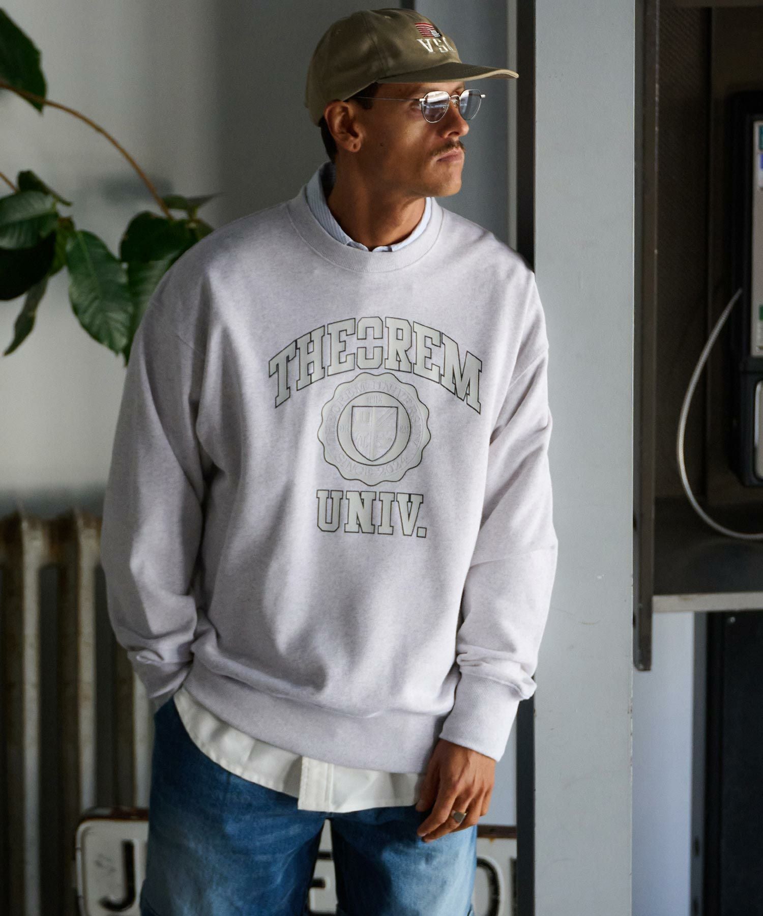 THEOREM(セオレム)】One Point Emb Pigment Laidback Sweatshirt