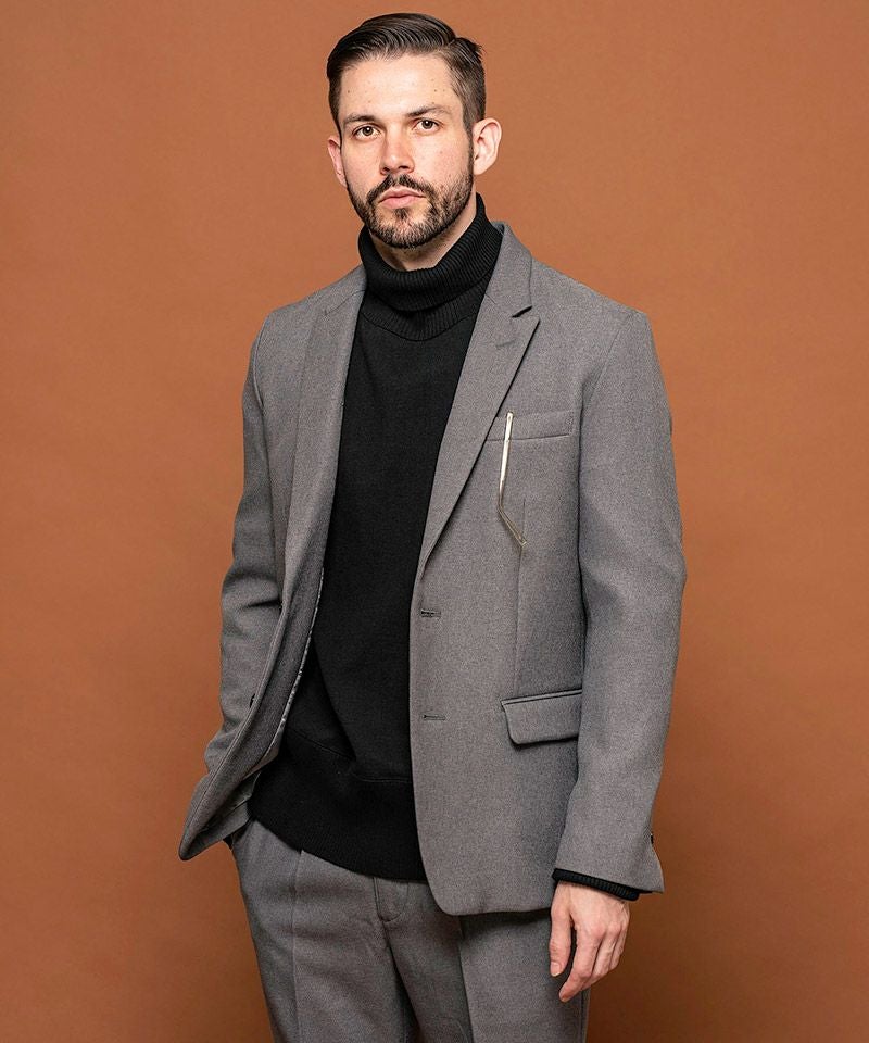 MROLIVE(ミスターオリーブ)】RETORO POLYESTER TWILL -2B SEMI PEAKED