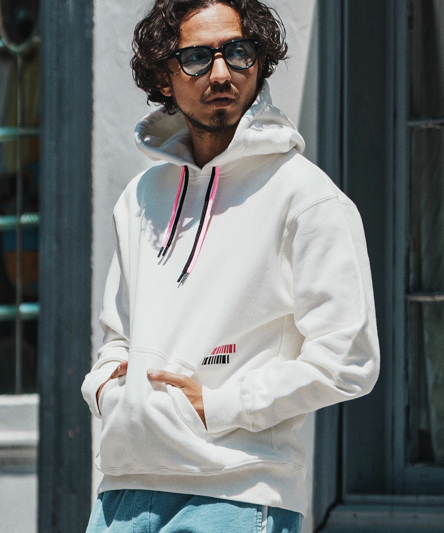 felkod(フィルコッド)】Double Embroidery Arrangement Parka パーカー felkod(フィルコッド)】Double Embroidery Arrangement Parka パーカー
