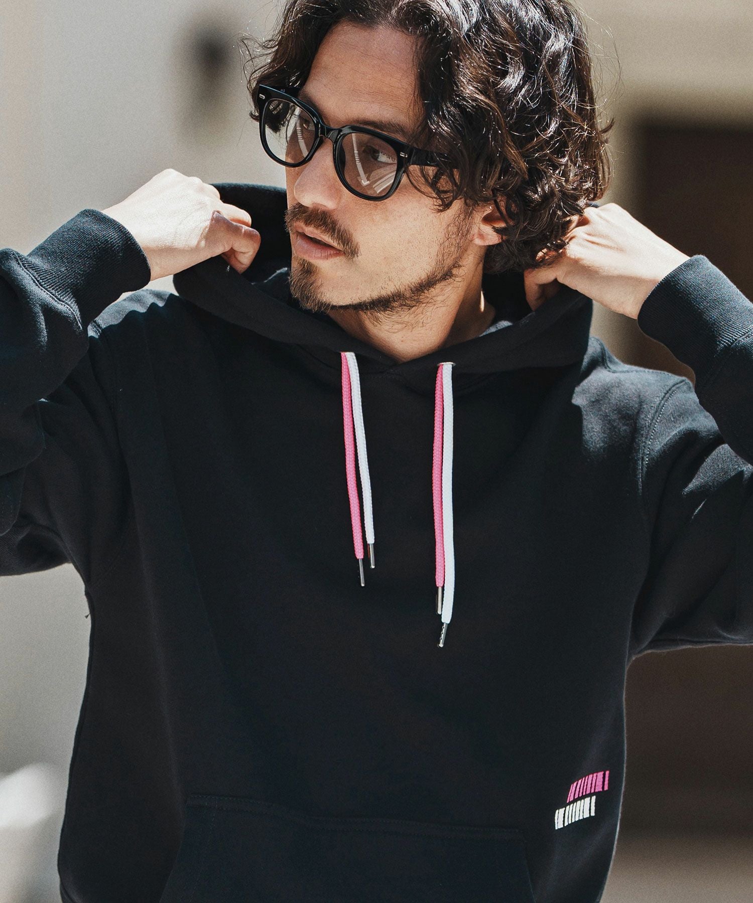 felkod(フィルコッド)】Double Embroidery Arrangement Parka パーカー
