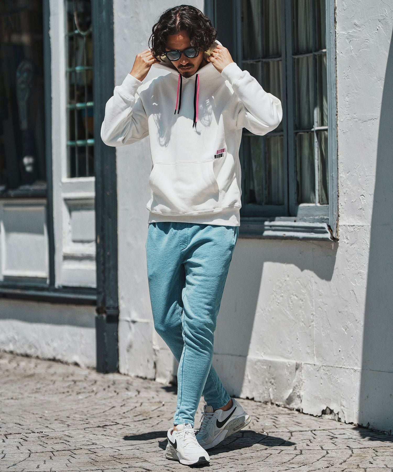 felkod(フィルコッド)】Double Embroidery Arrangement Parka パーカー
