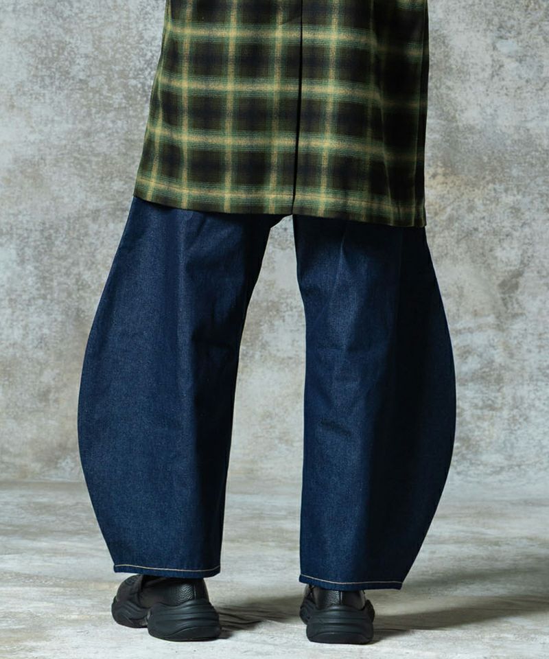 glamb(グラム)】Oval Baggy Denim オーバルバギーデニム パンツ(GB0325