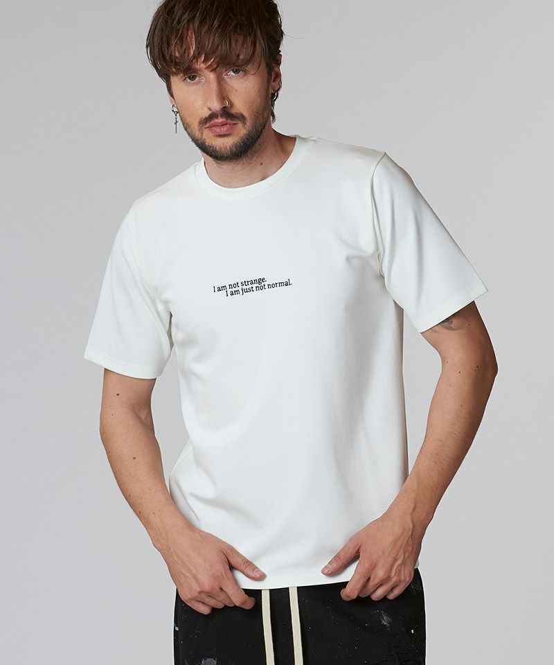 30%OFF【NO ID.(ノーアイディー)】ｴﾝﾌﾞﾛｲﾀﾞﾘｰﾒｯｾｰｼﾞC-N-T Tシャツ