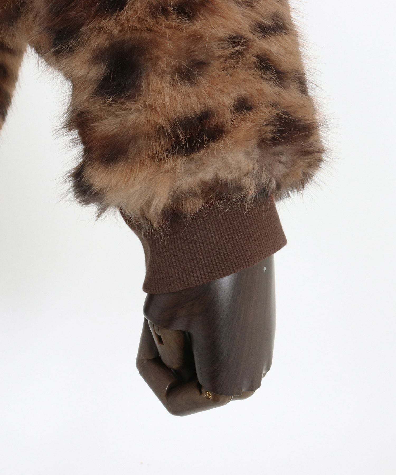 WONDER WALL MOTEL(ワンダーウォールモーテル)】 LEOPARD FUR JKT