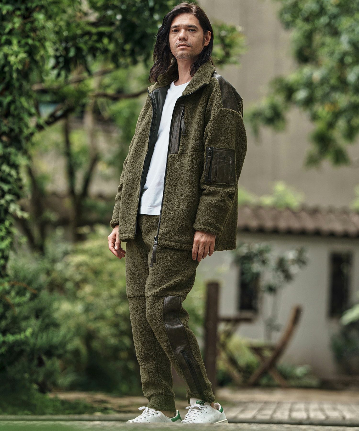 CAMBIO(カンビオ)】Sheep Like Boa Synthetic Leather Side Zip Jogger