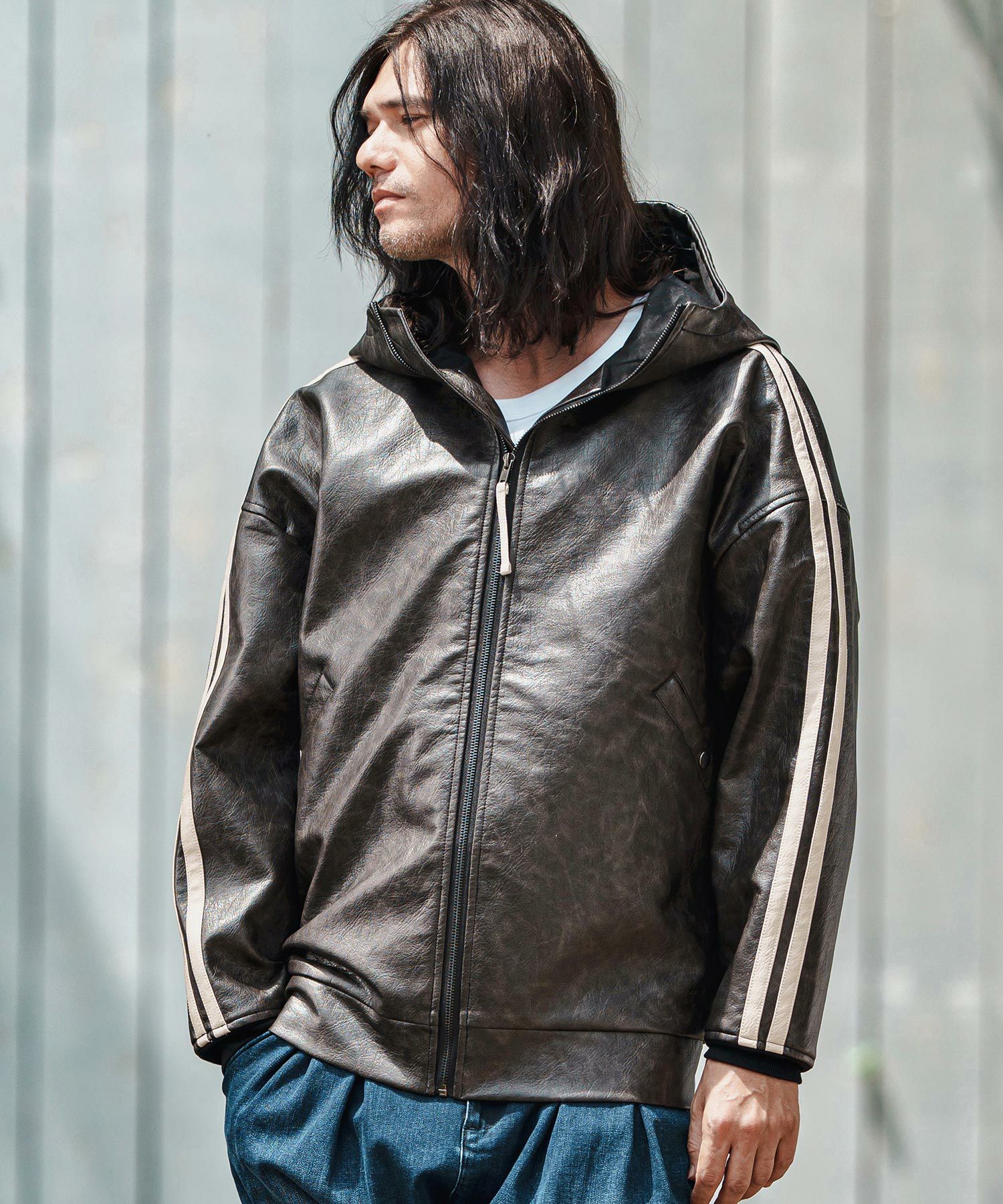 CAMBIO(カンビオ)】Vintage Like Synthetic Leather Volume Neck Short