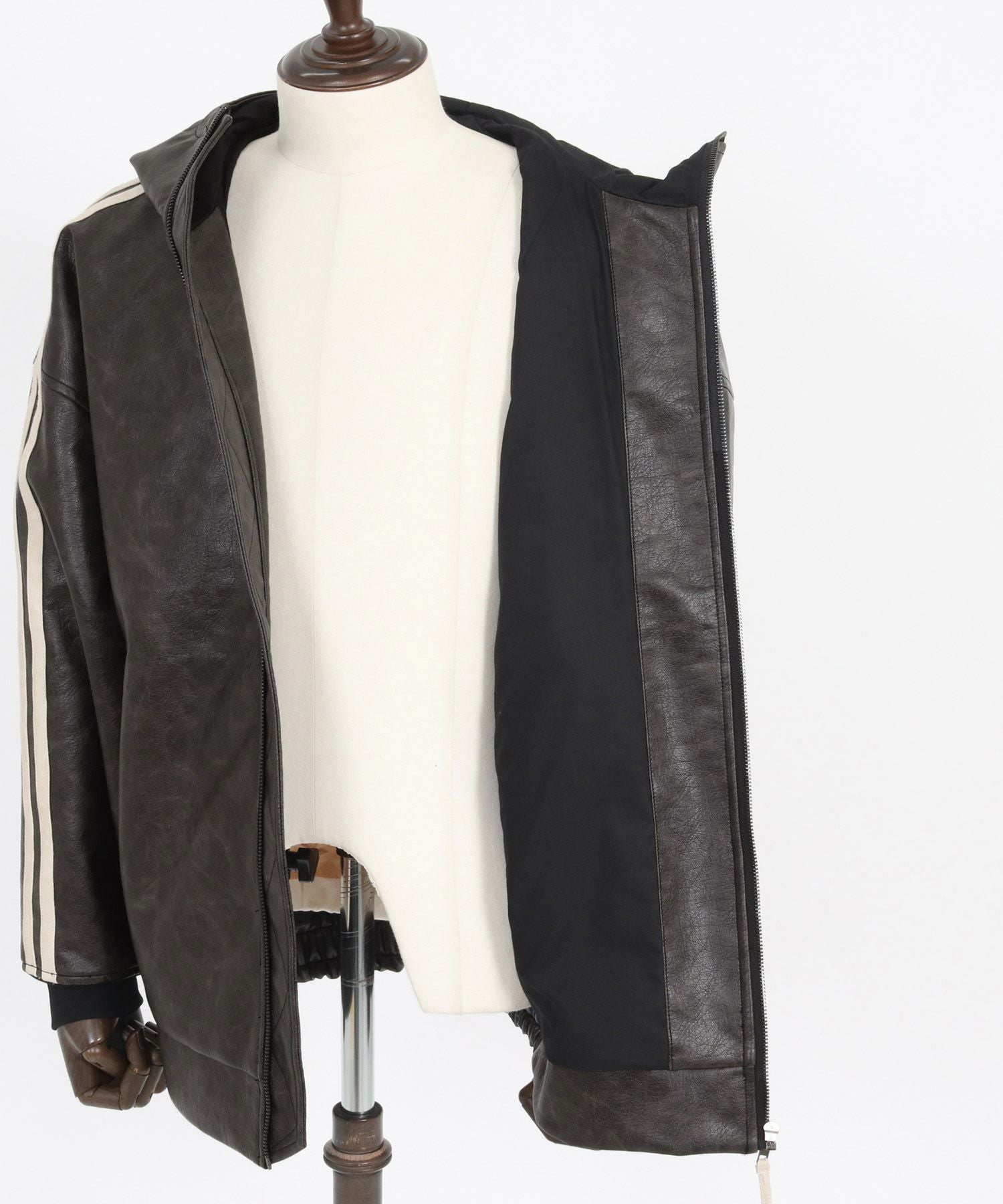 CAMBIO(カンビオ)】Vintage Like Synthetic Leather Volume Neck Short